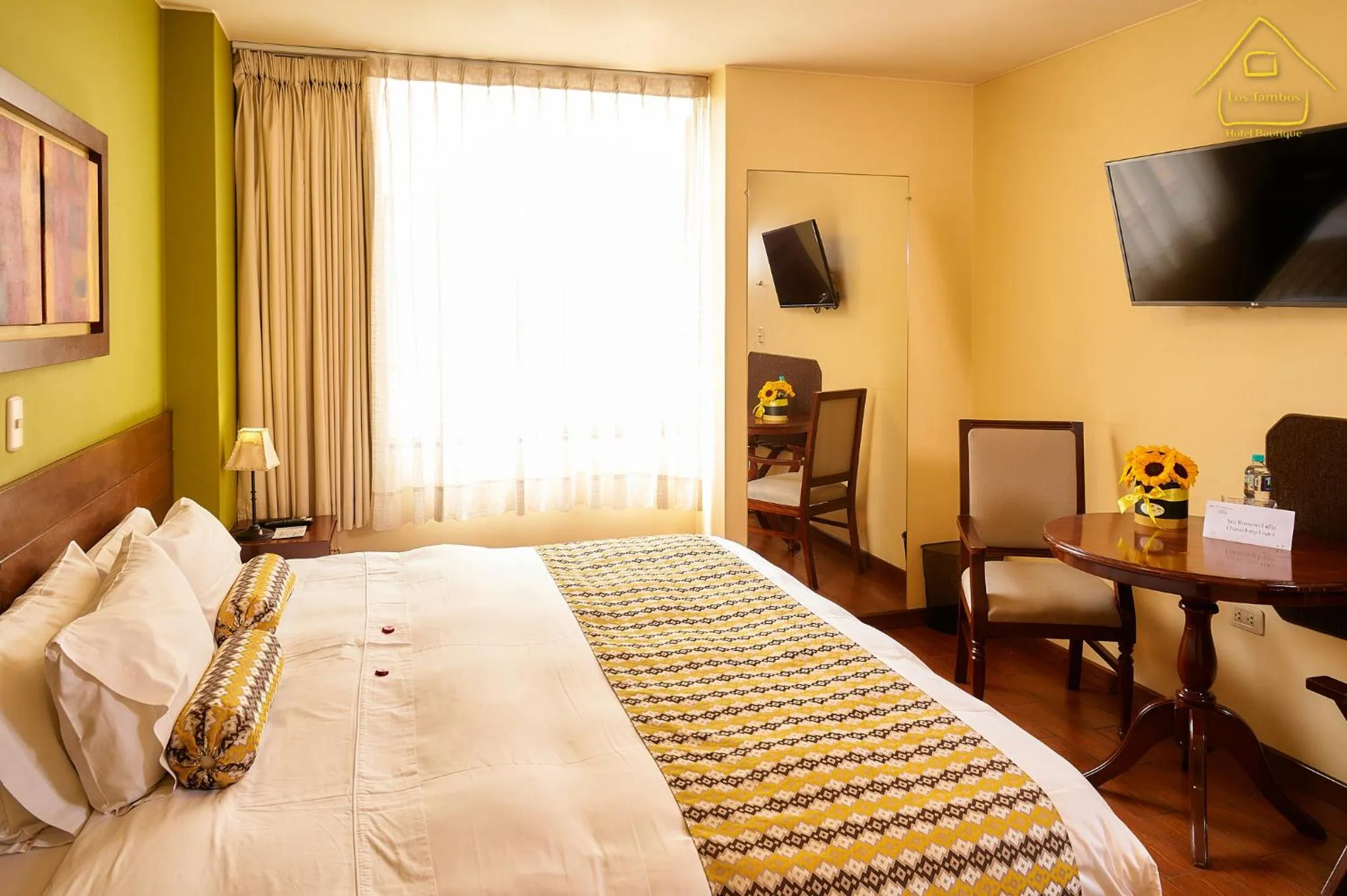 Photo of the whole room, Bed in Hotel Los Tambos Boutique