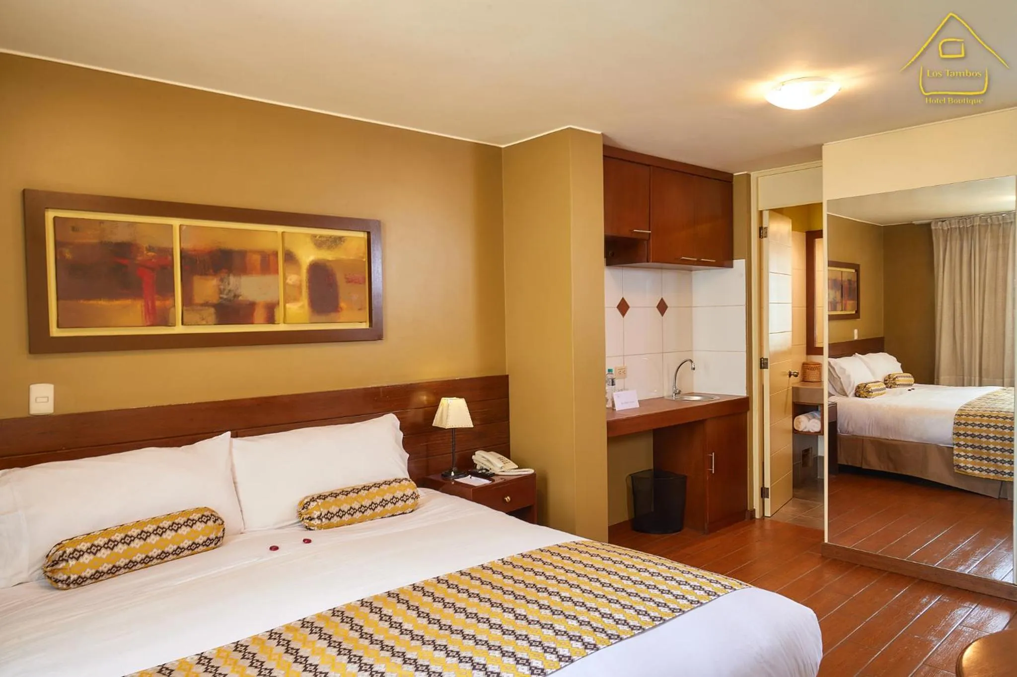 Photo of the whole room, Bed in Hotel Los Tambos Boutique