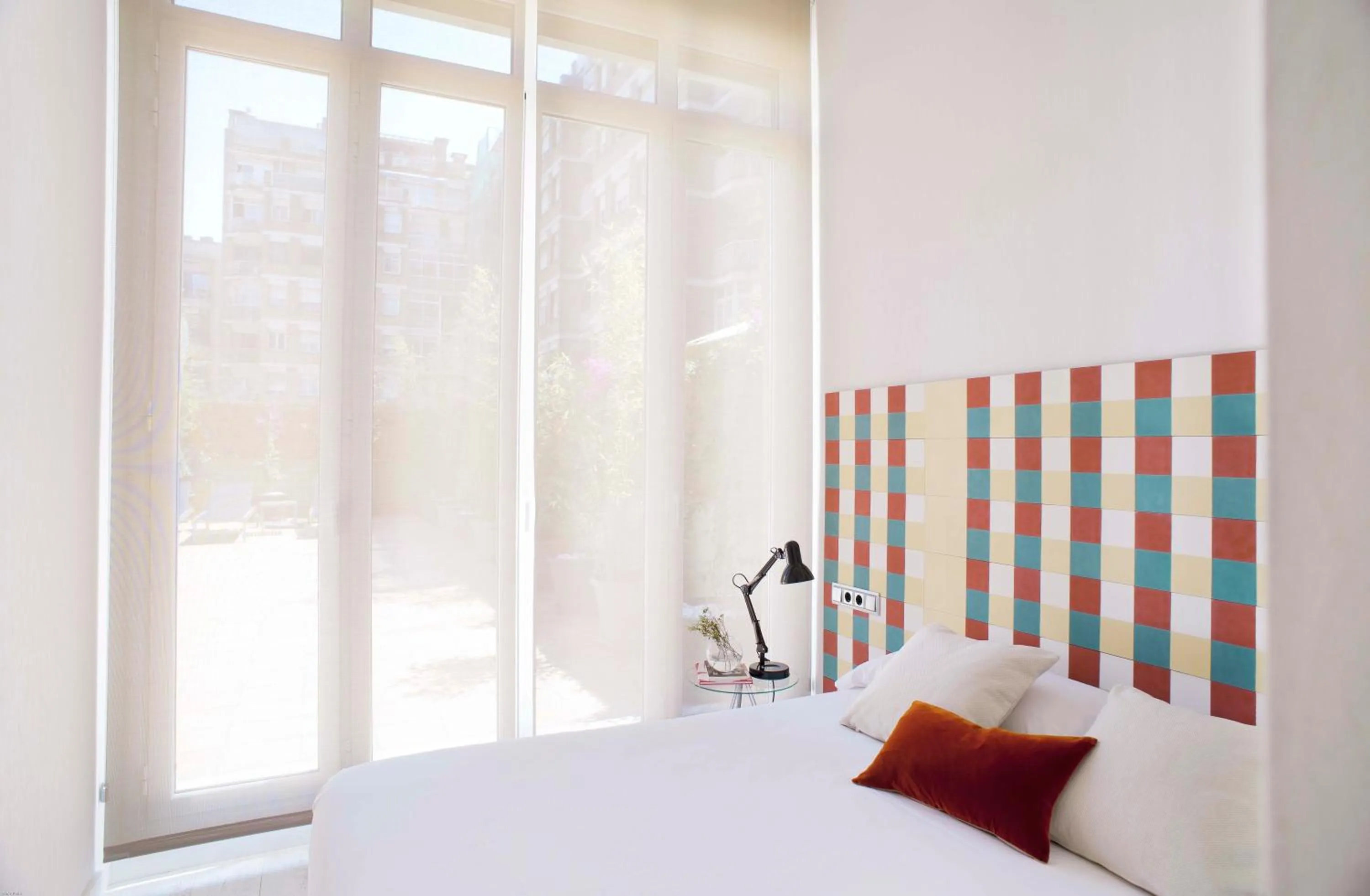 Bed in Eric Vökel Boutique Apartments - Gran Vía Suites