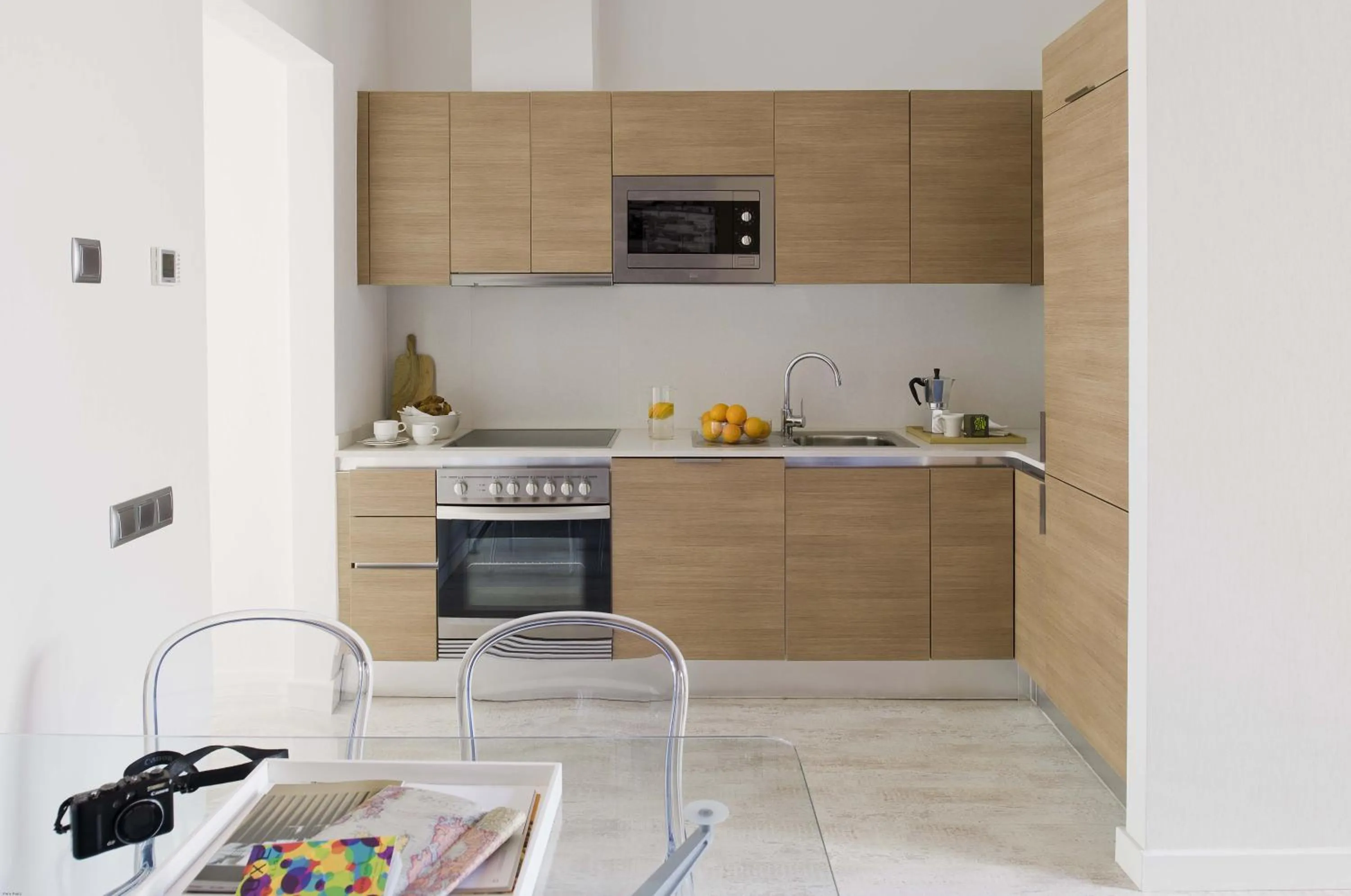 Kitchen or kitchenette in Eric Vökel Boutique Apartments - Gran Vía Suites