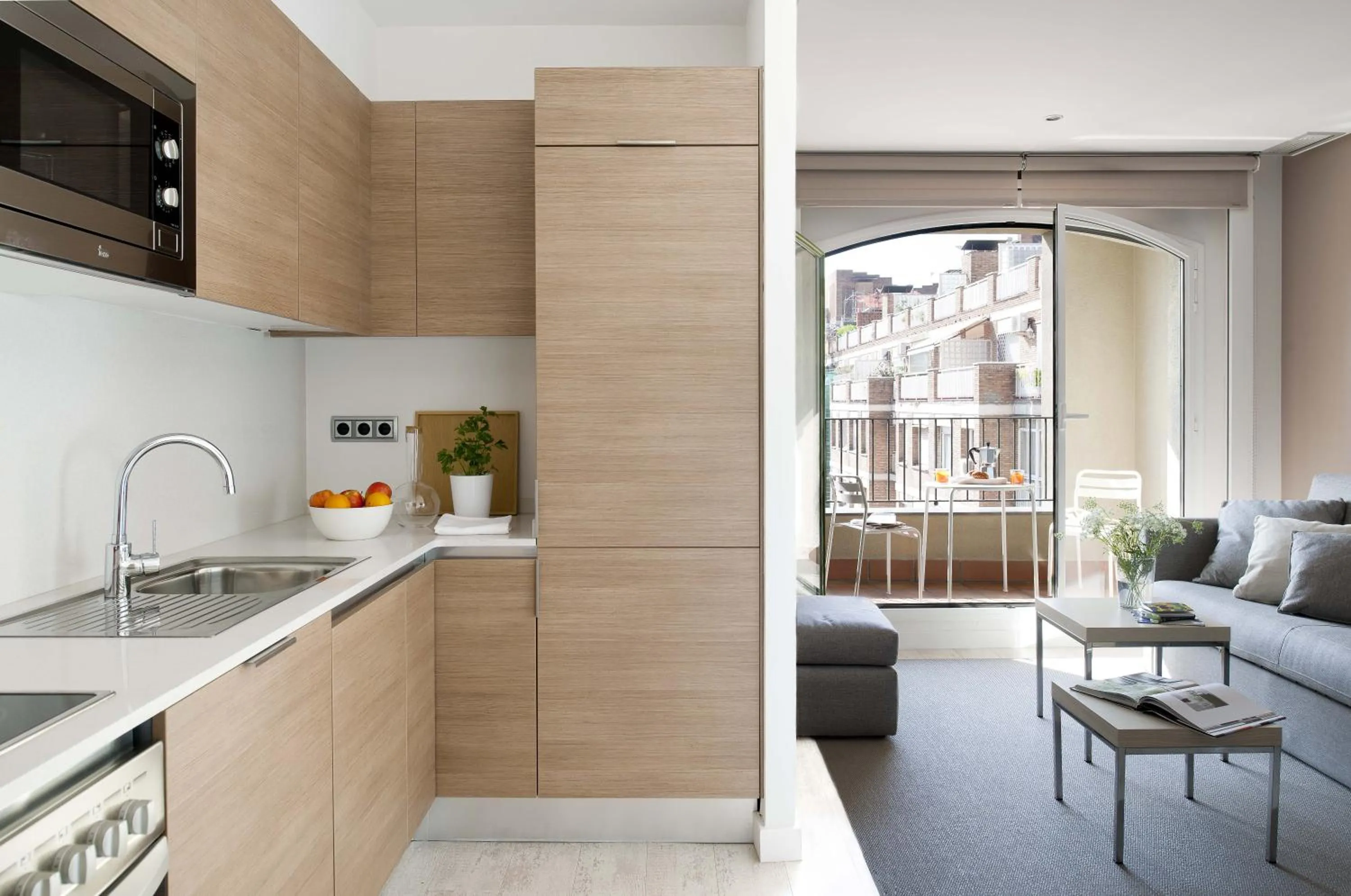 Kitchen or kitchenette in Eric Vökel Boutique Apartments - Gran Vía Suites