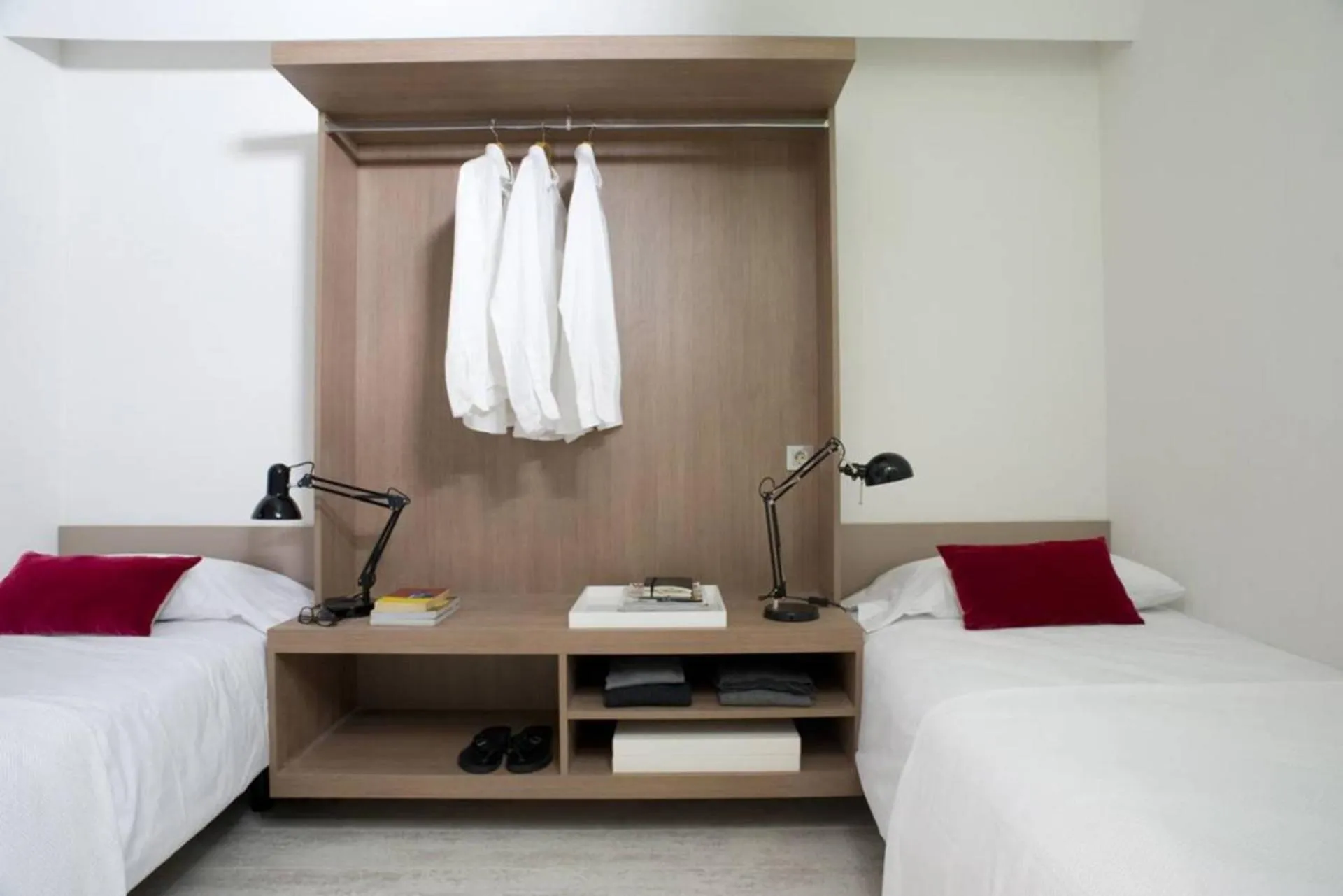 Bed in Eric Vökel Boutique Apartments - Gran Vía Suites