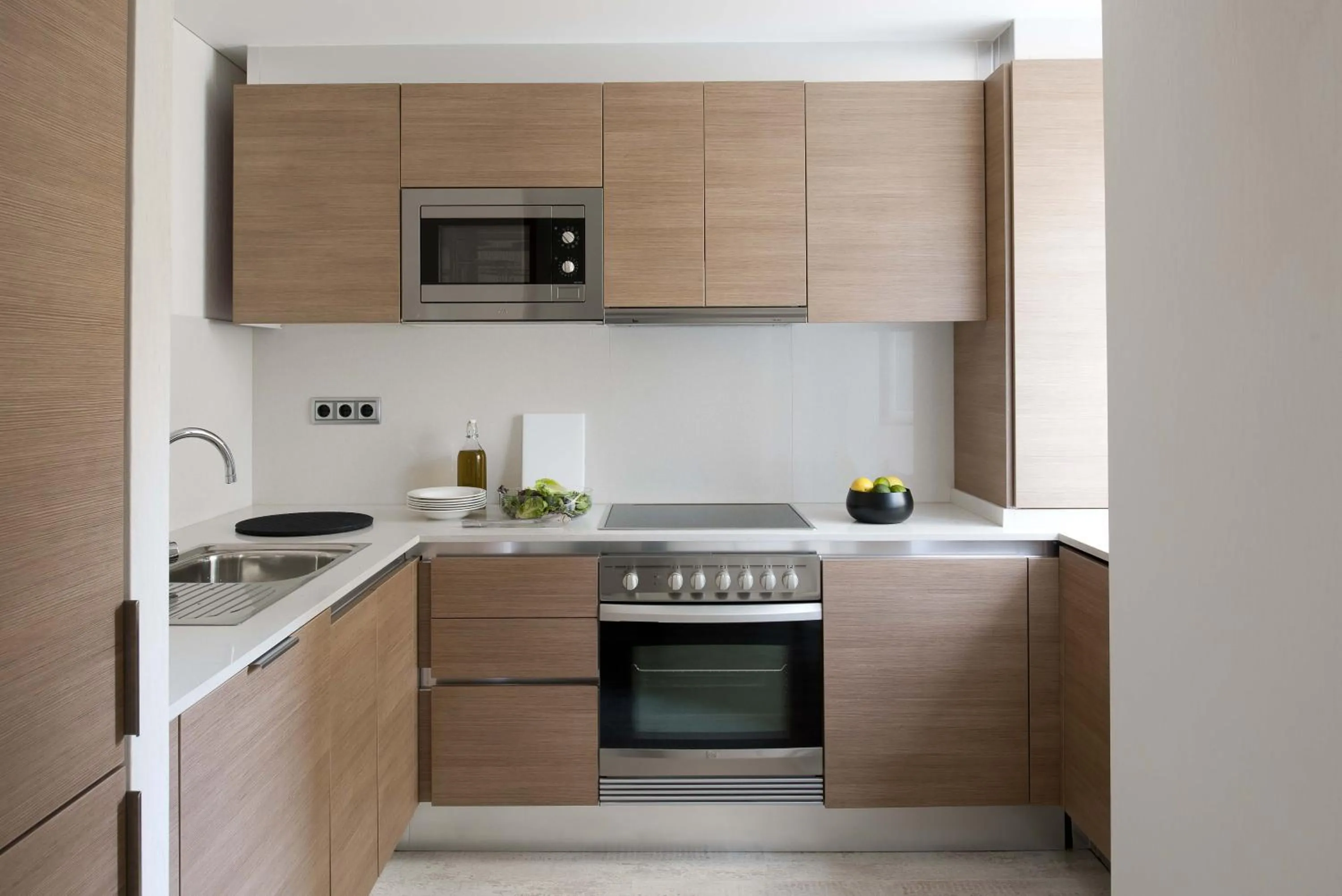 Kitchen or kitchenette in Eric Vökel Boutique Apartments - Gran Vía Suites