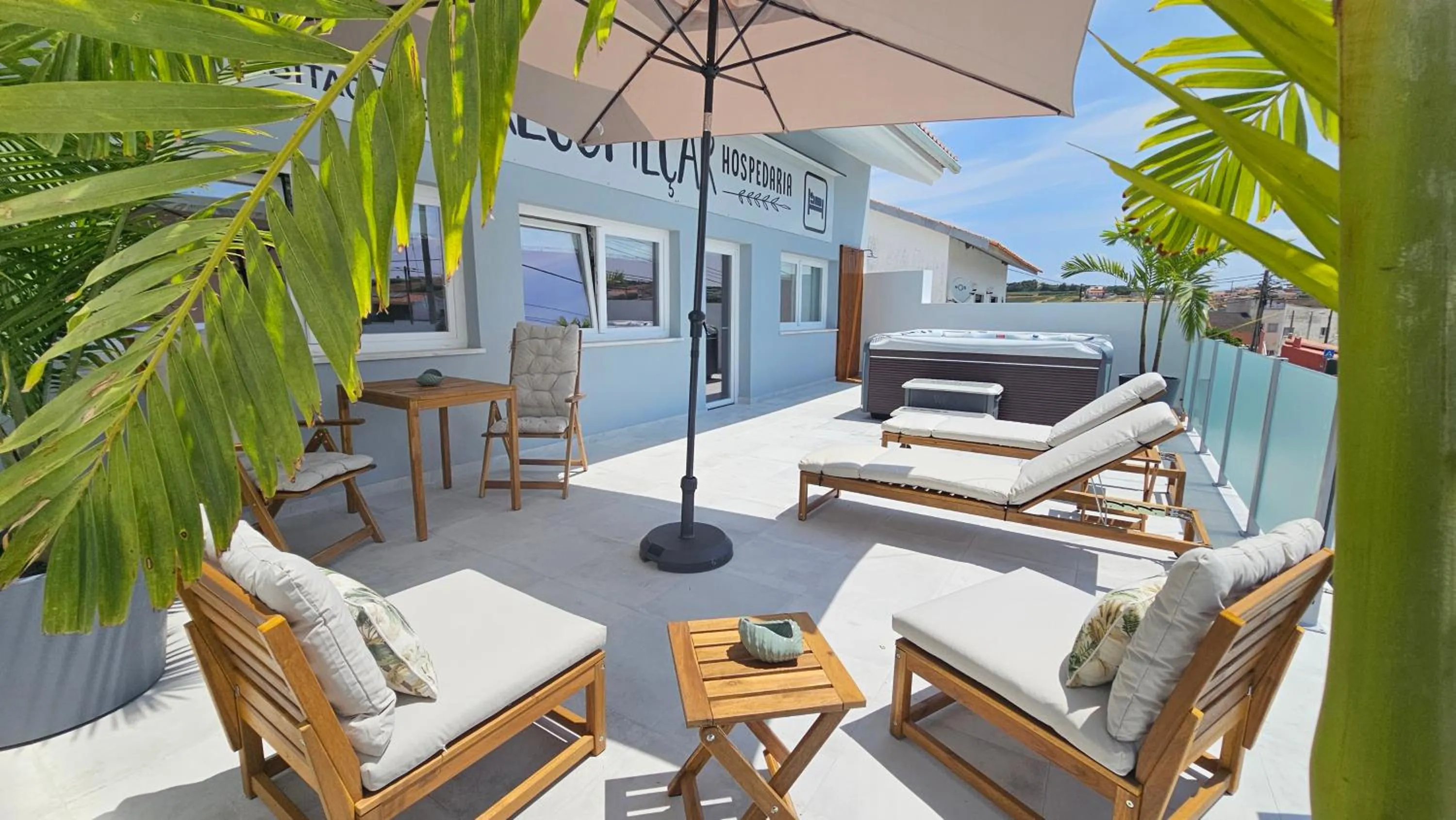 Property building in Hospedaria Recomeçar