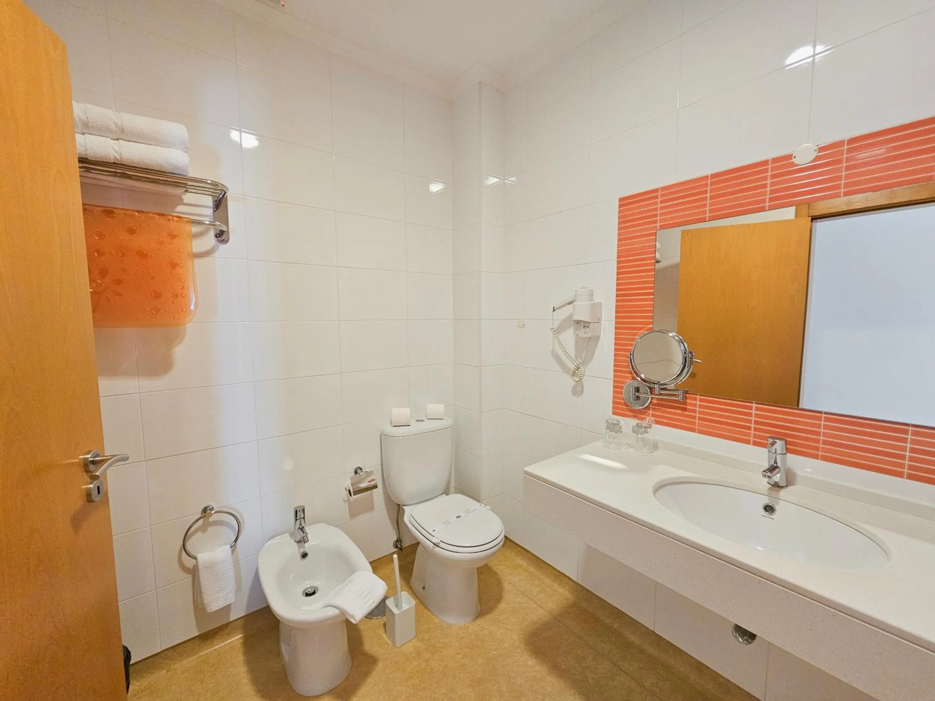 Shower in Hospedaria Recomeçar