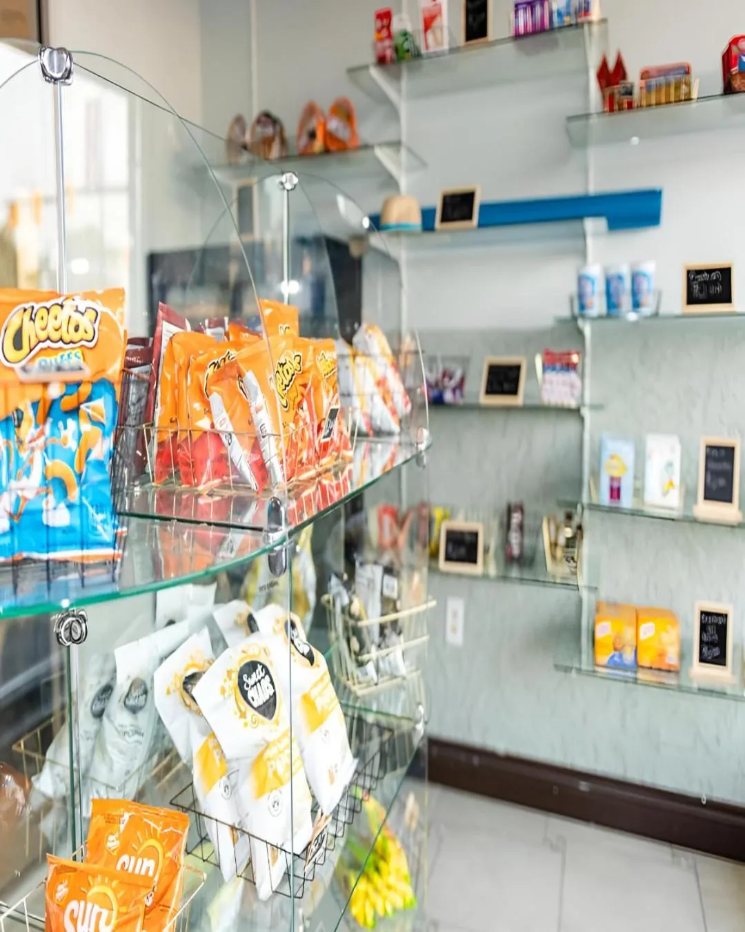 On-site shops in Silver Beach Hotel