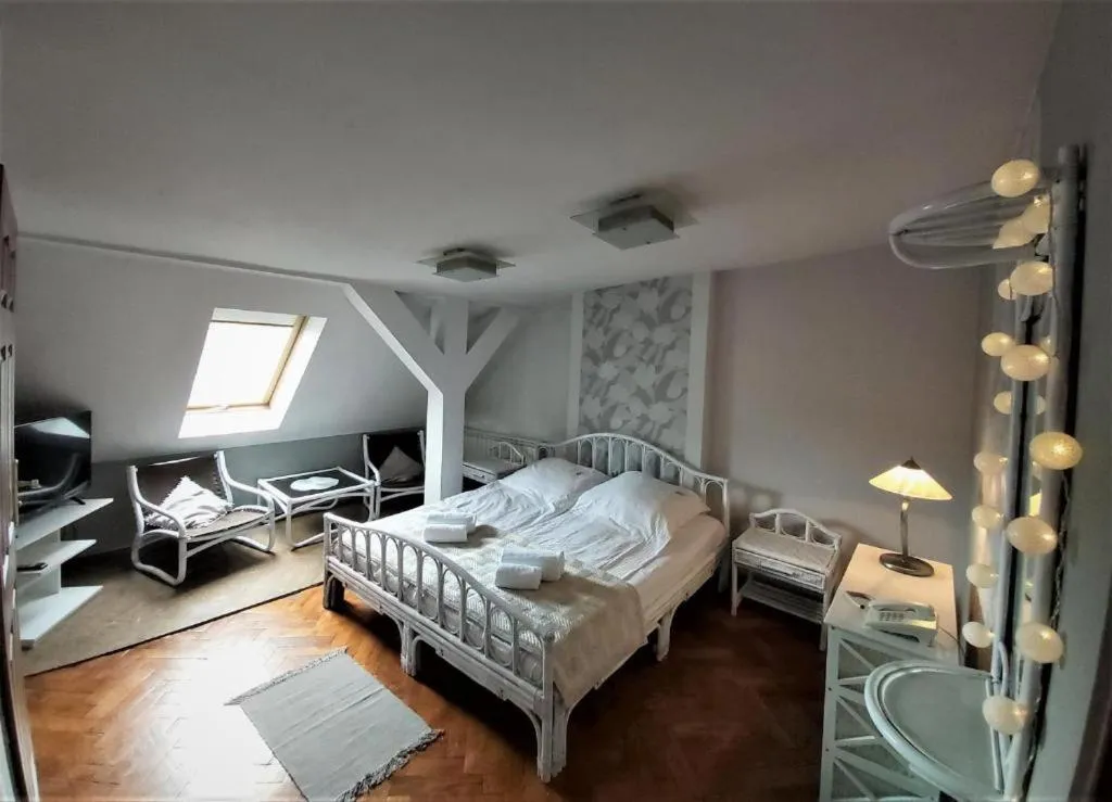 Bed in Polonia na Rynku