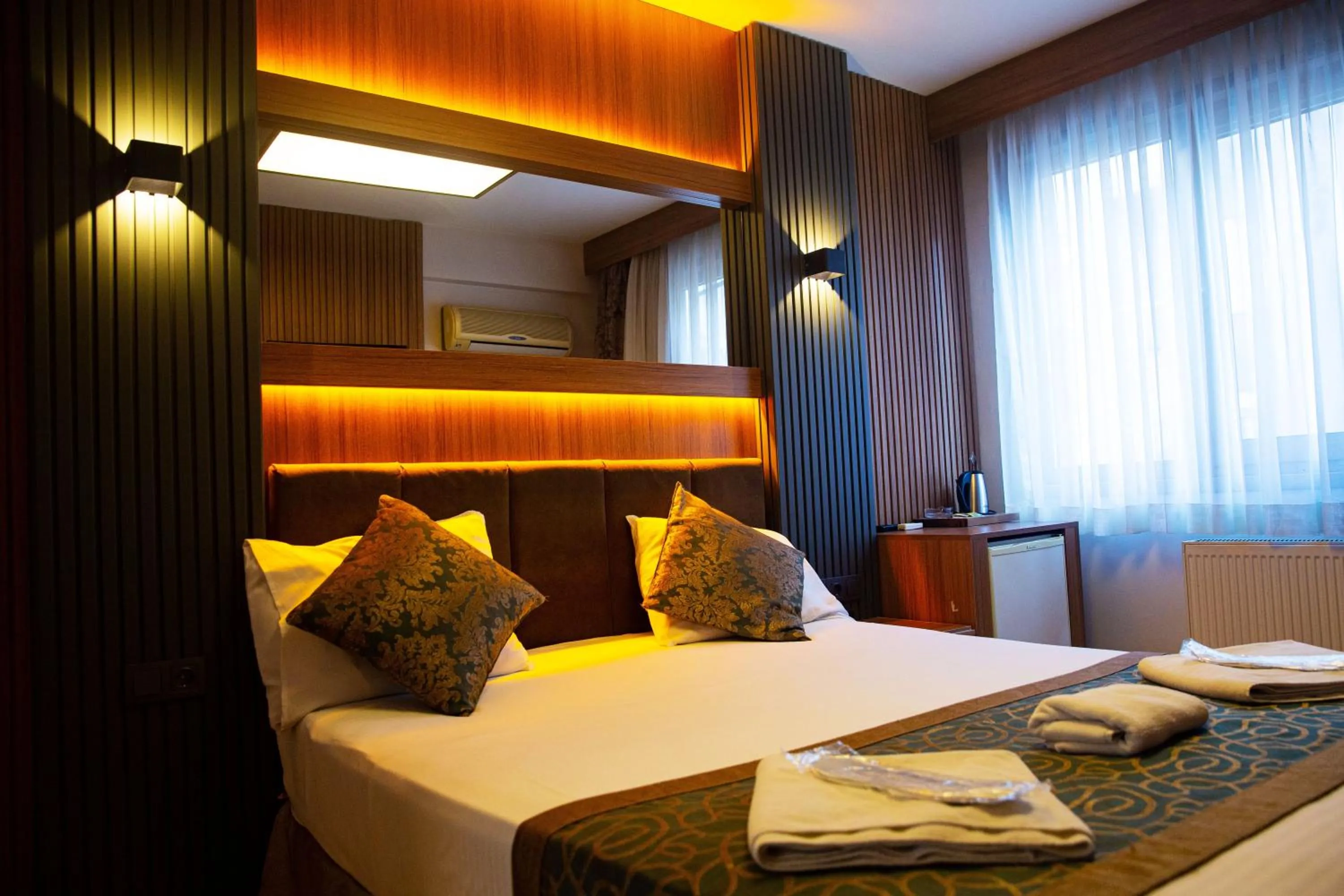 Massage, Bed in Emirtimes Hotel Kadıköy