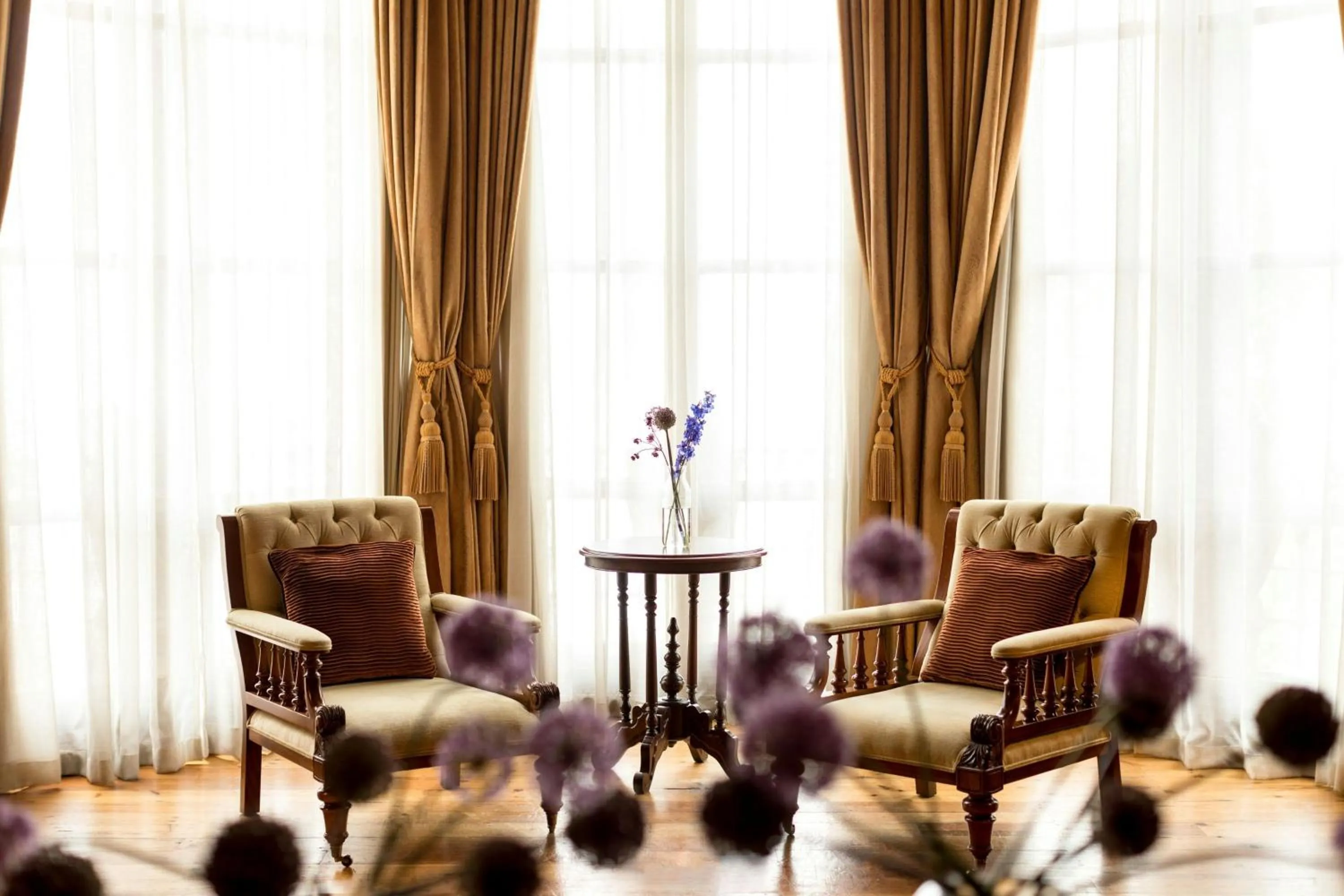 Living room in St Pancras London, Autograph Collection