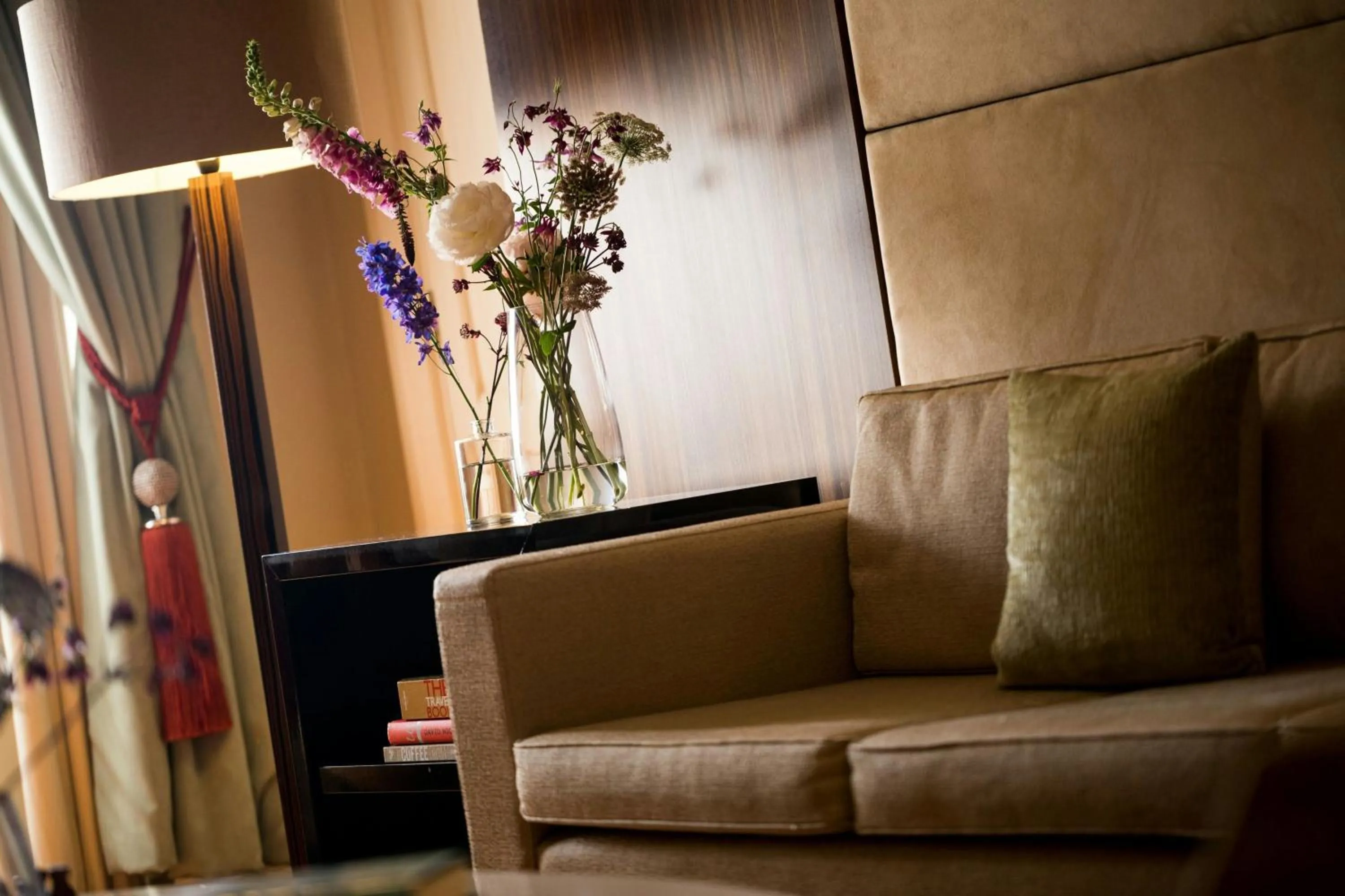 Living room in St Pancras London, Autograph Collection