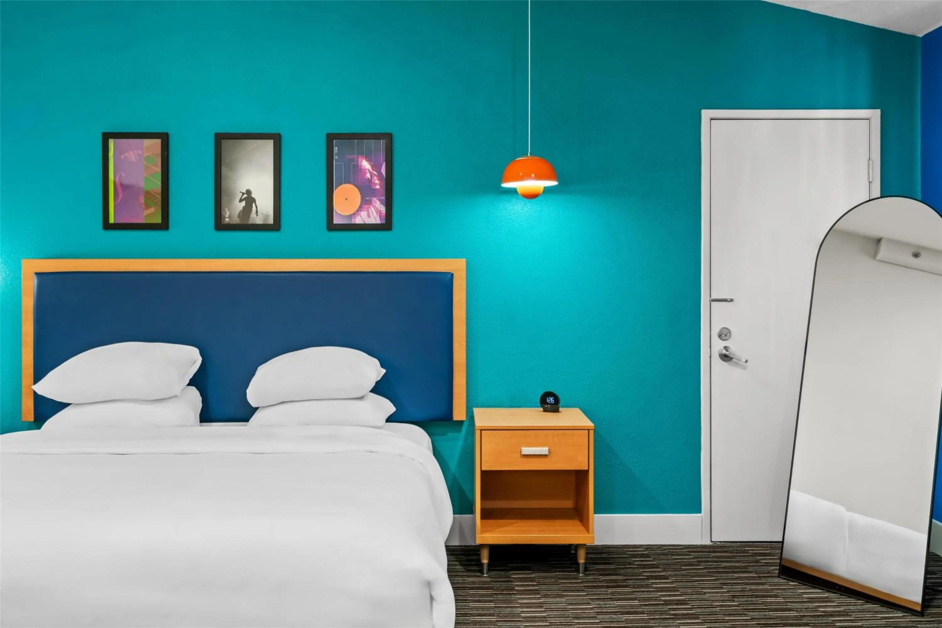 Photo of the whole room, Bed in Signature Indio I-10 Coachella Valley by Sonesta