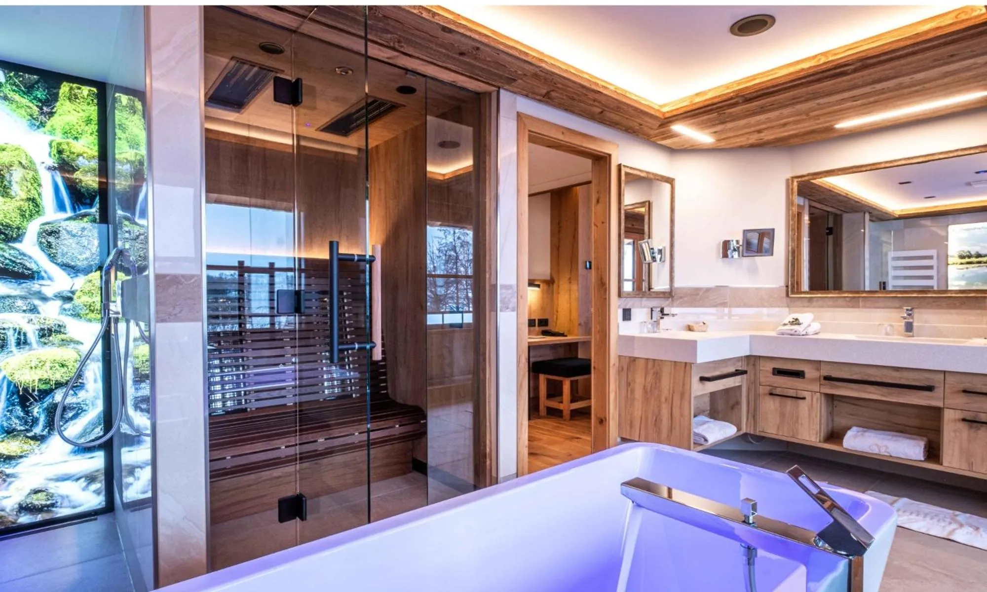 Photo of the whole room, Bed in Natur- & Wellnesshotel Brunner Hof