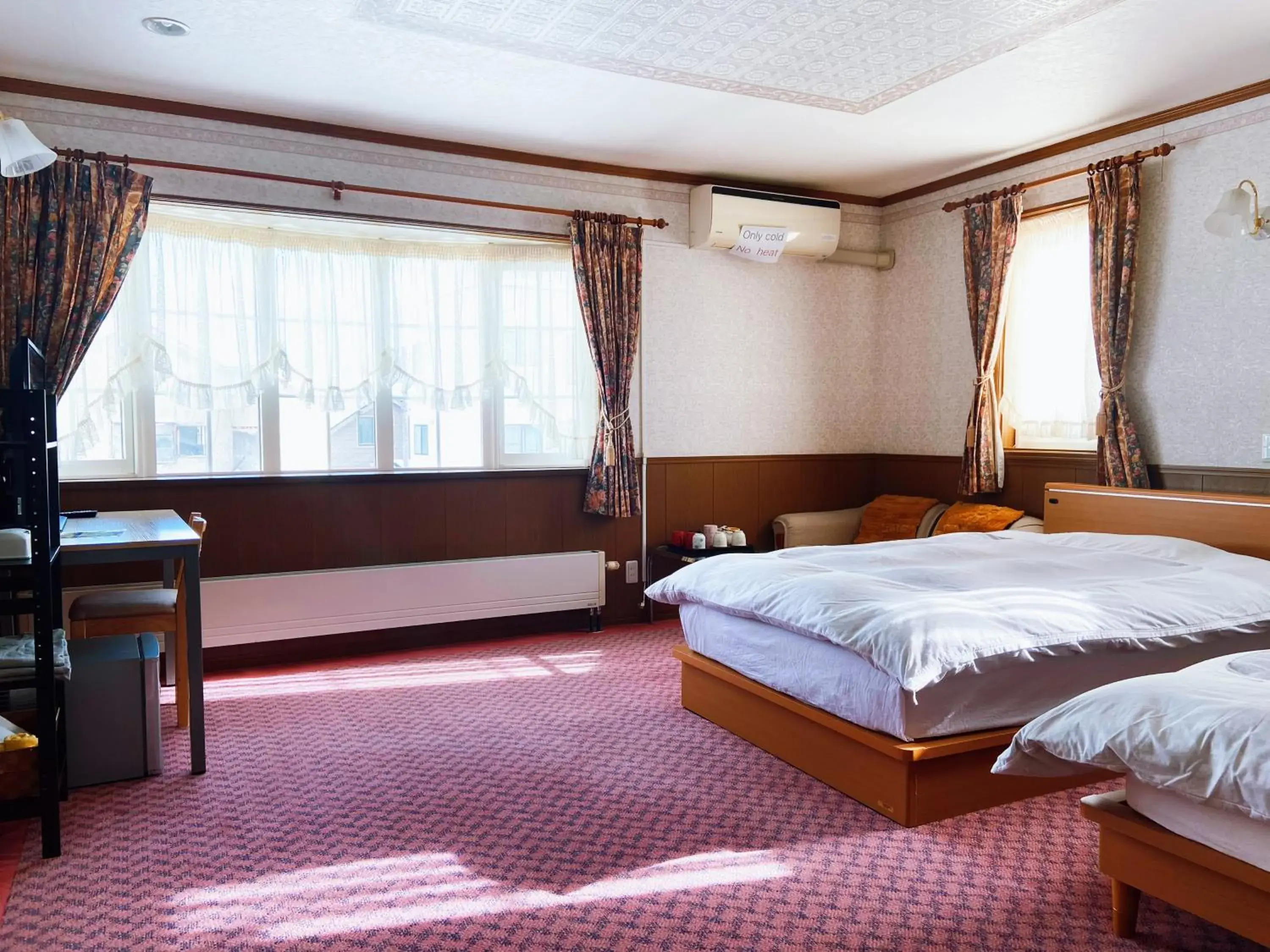 Classic Triple Room in Nishikien inn Classic Triple Room in Nishikien inn