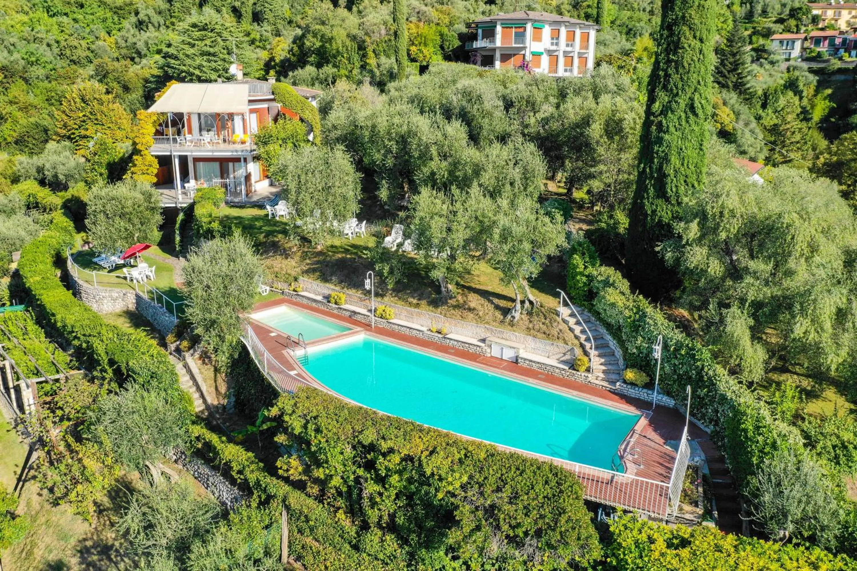 Property building in La Villa Fasano