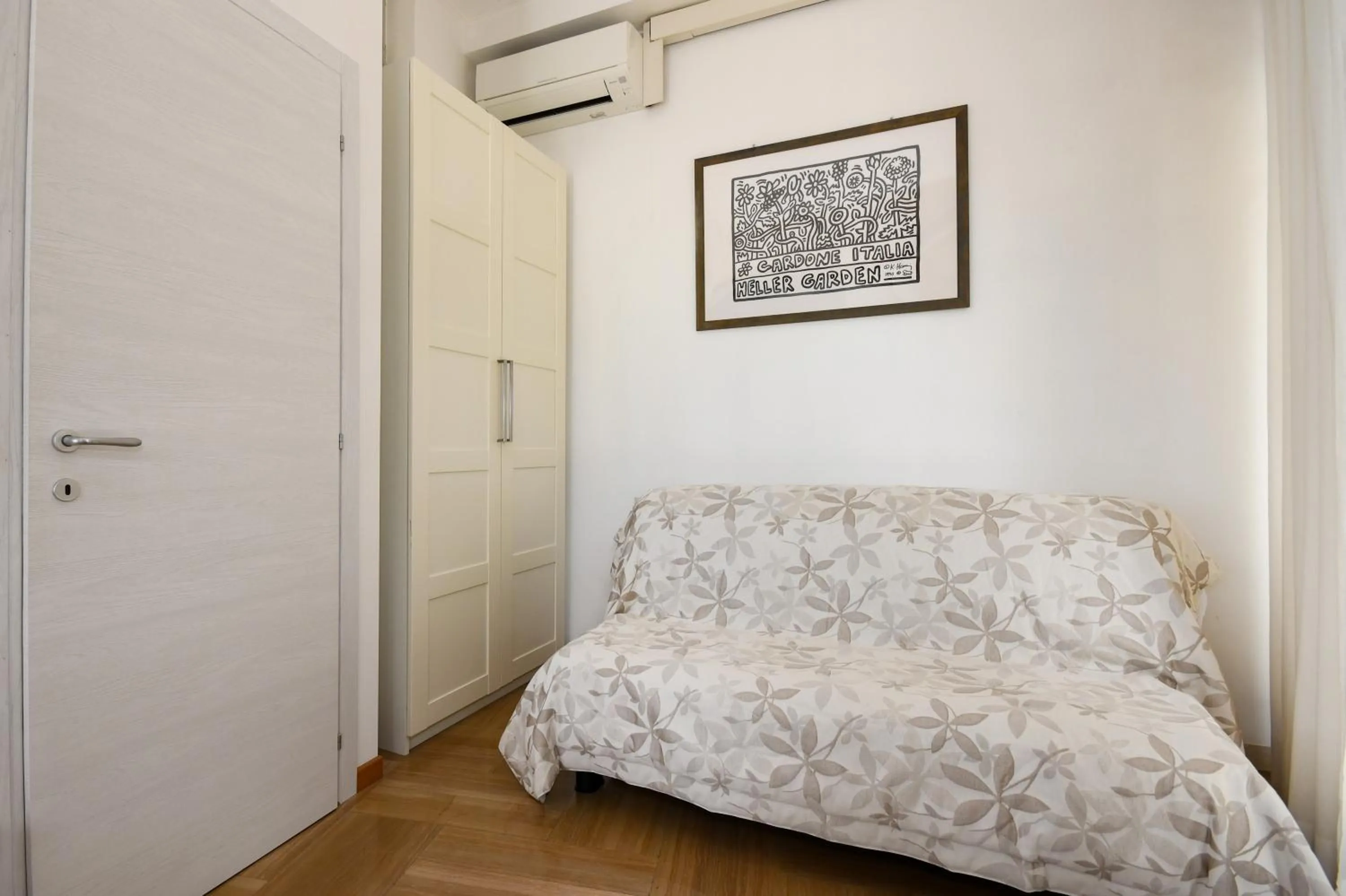 Bed in La Villa Fasano