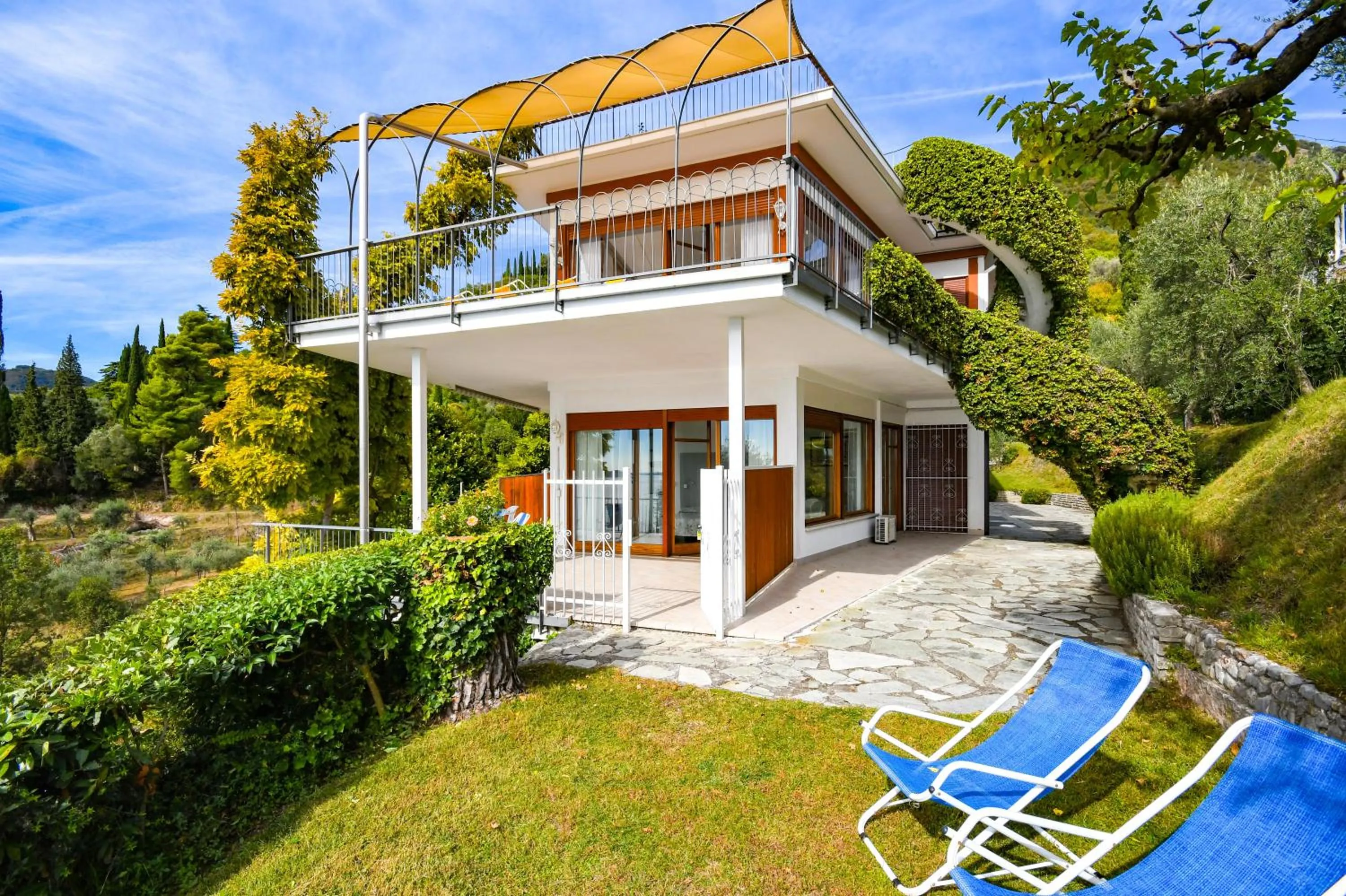 Property building in La Villa Fasano