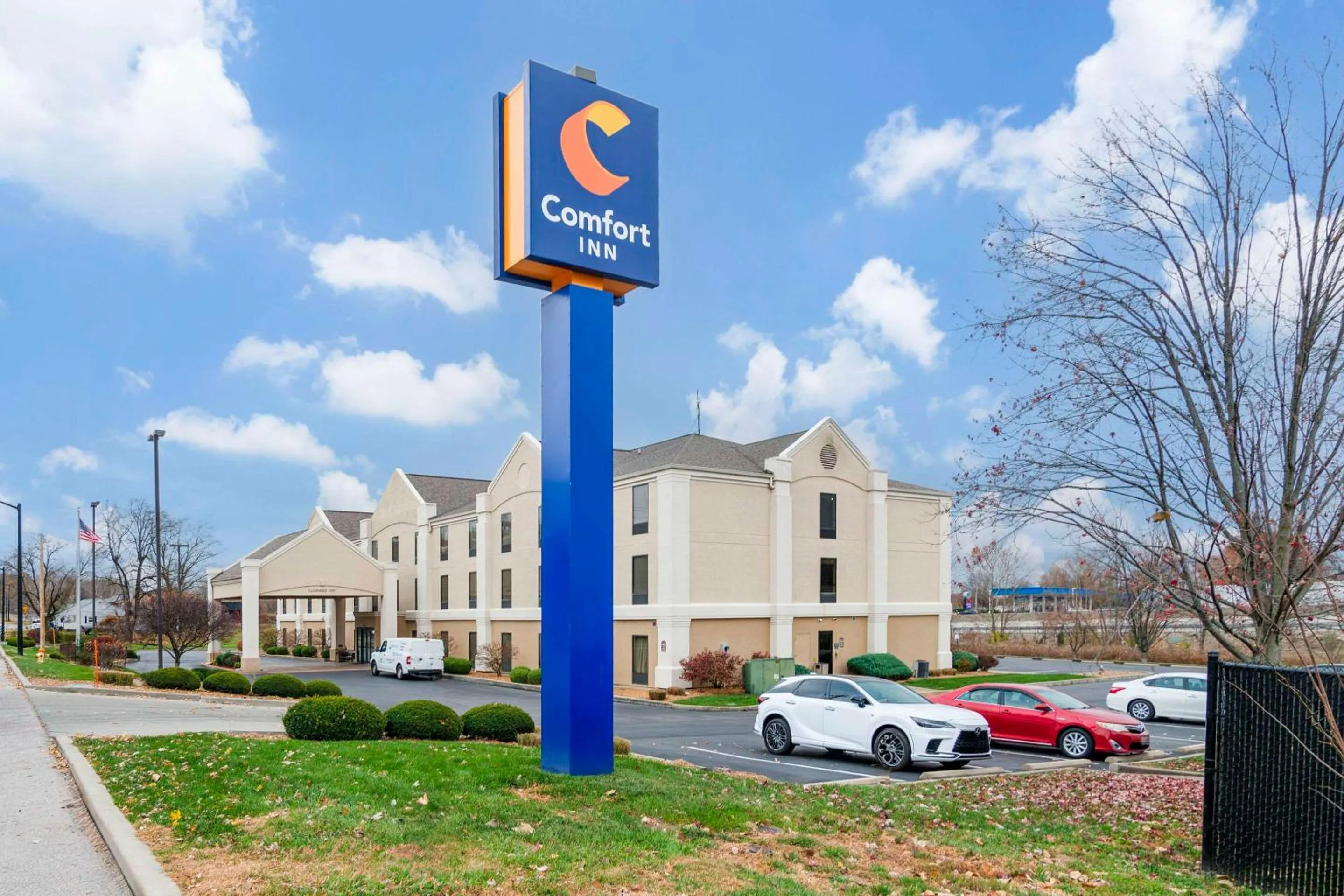 Property building in Comfort Inn Near Six Flags St Louis