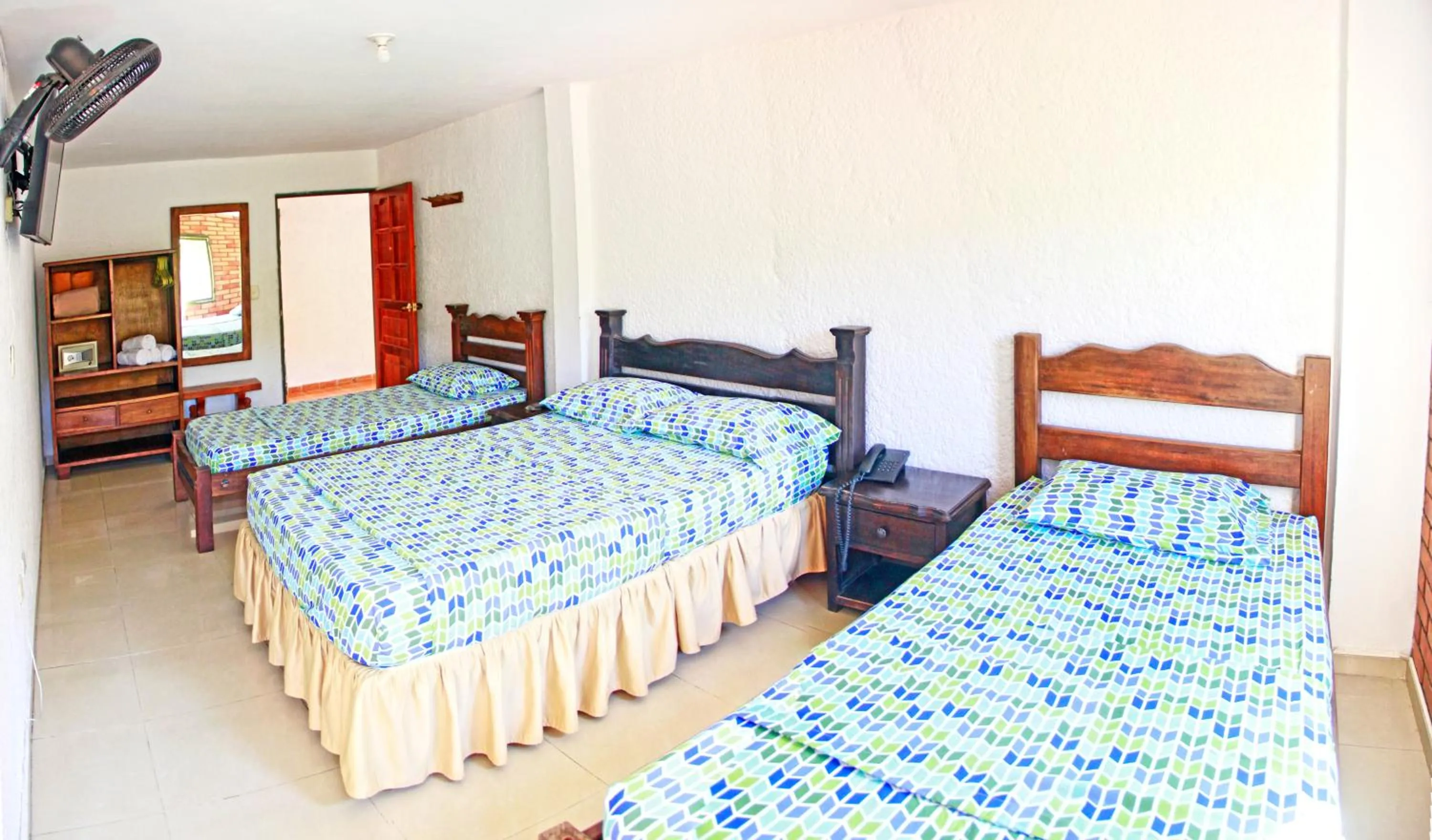 Photo of the whole room, Bed in Hotel Campestre UMPALÁ