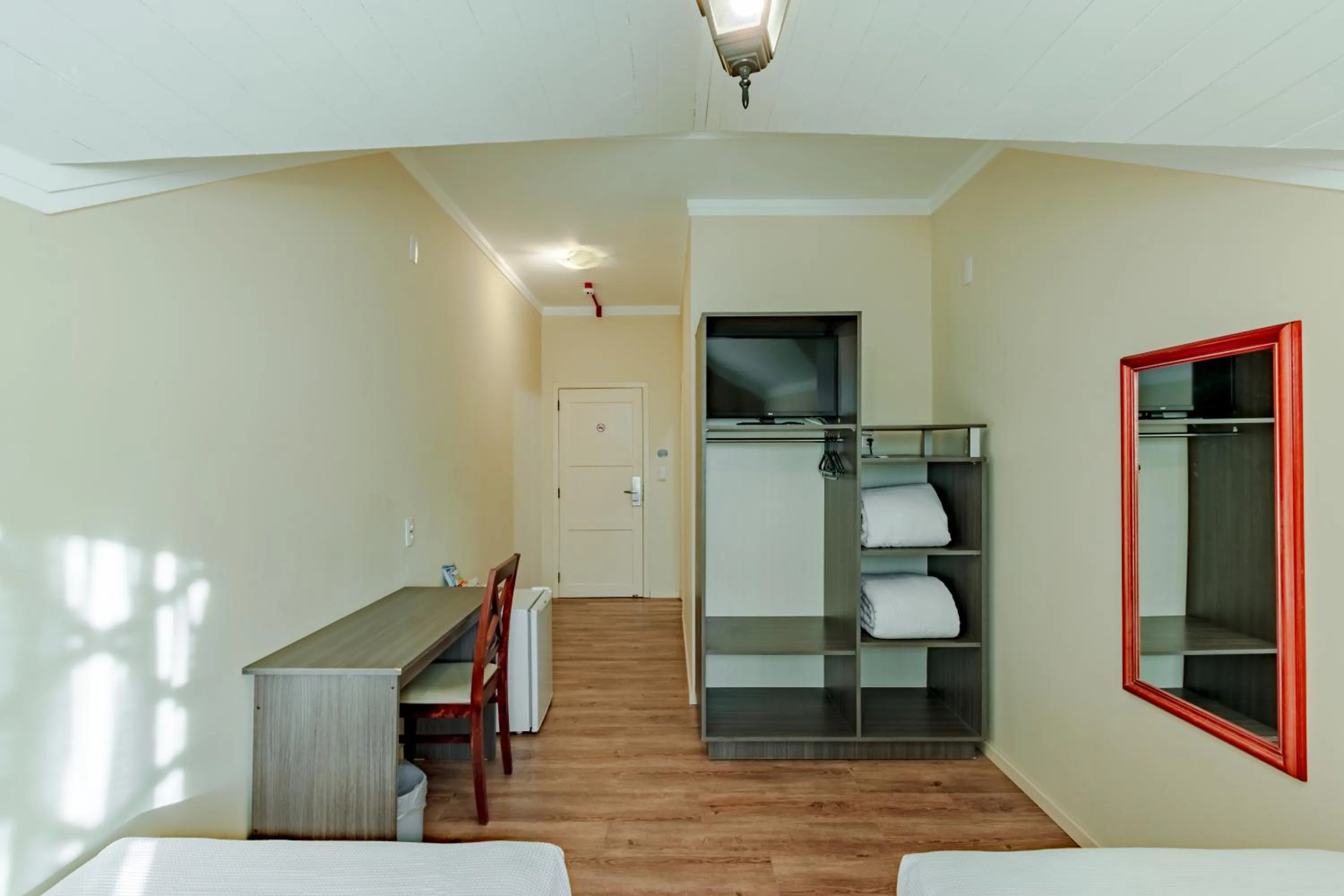 Photo of the whole room in Bristol Sabrina Hotel de Charme Joinville