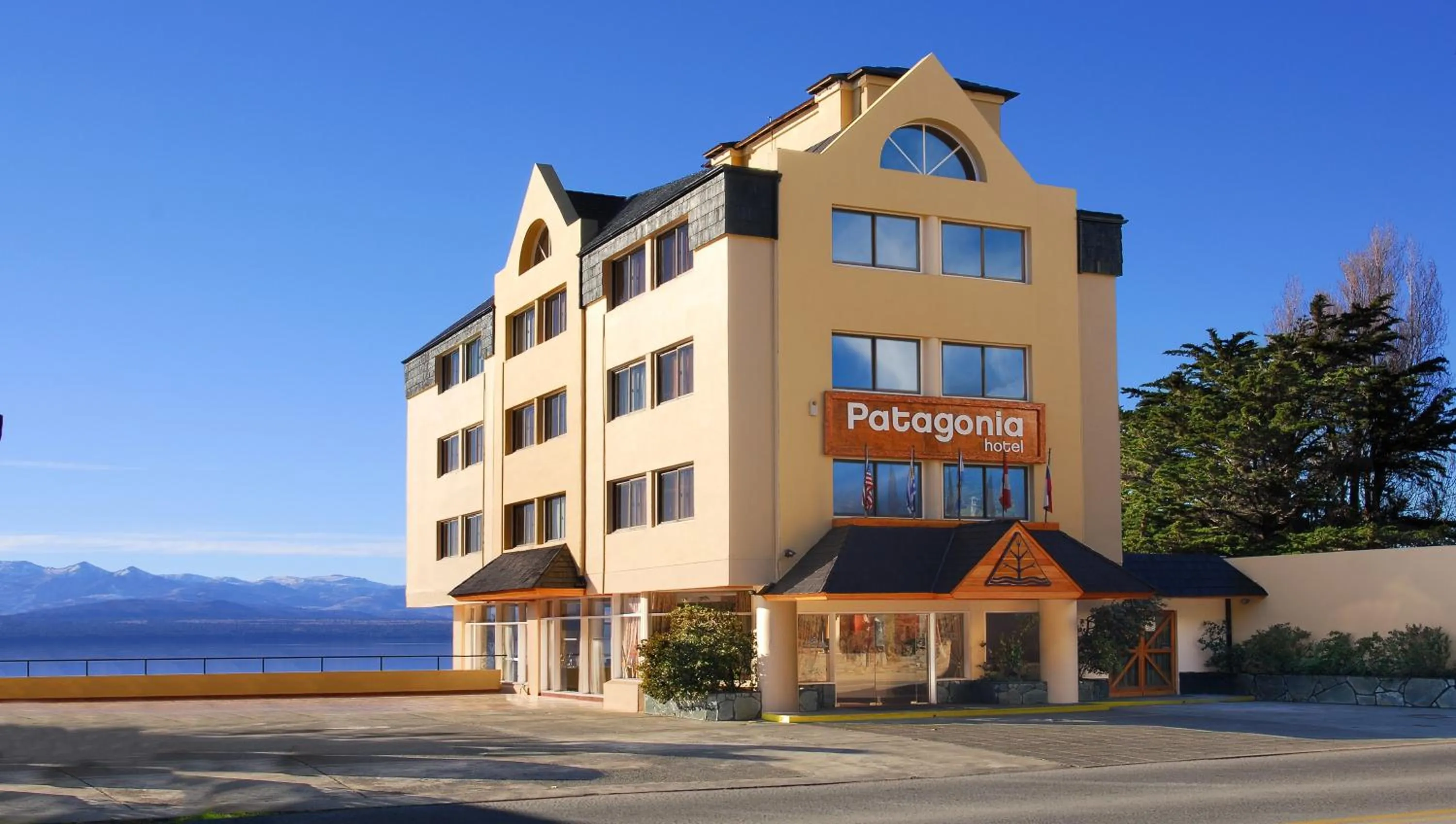Facade/entrance in Patagonia Hotel