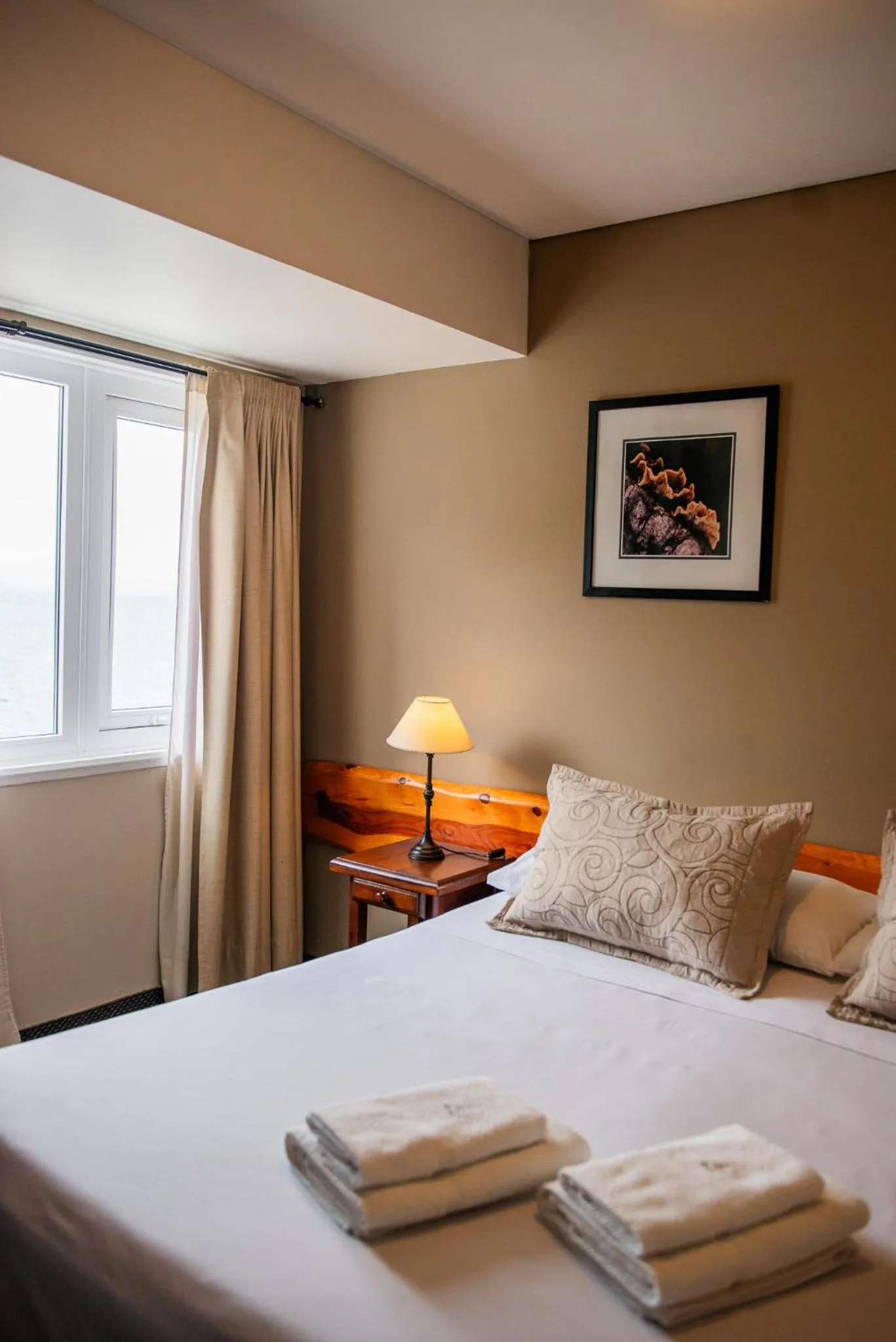 Bedroom, Bed in Patagonia Hotel