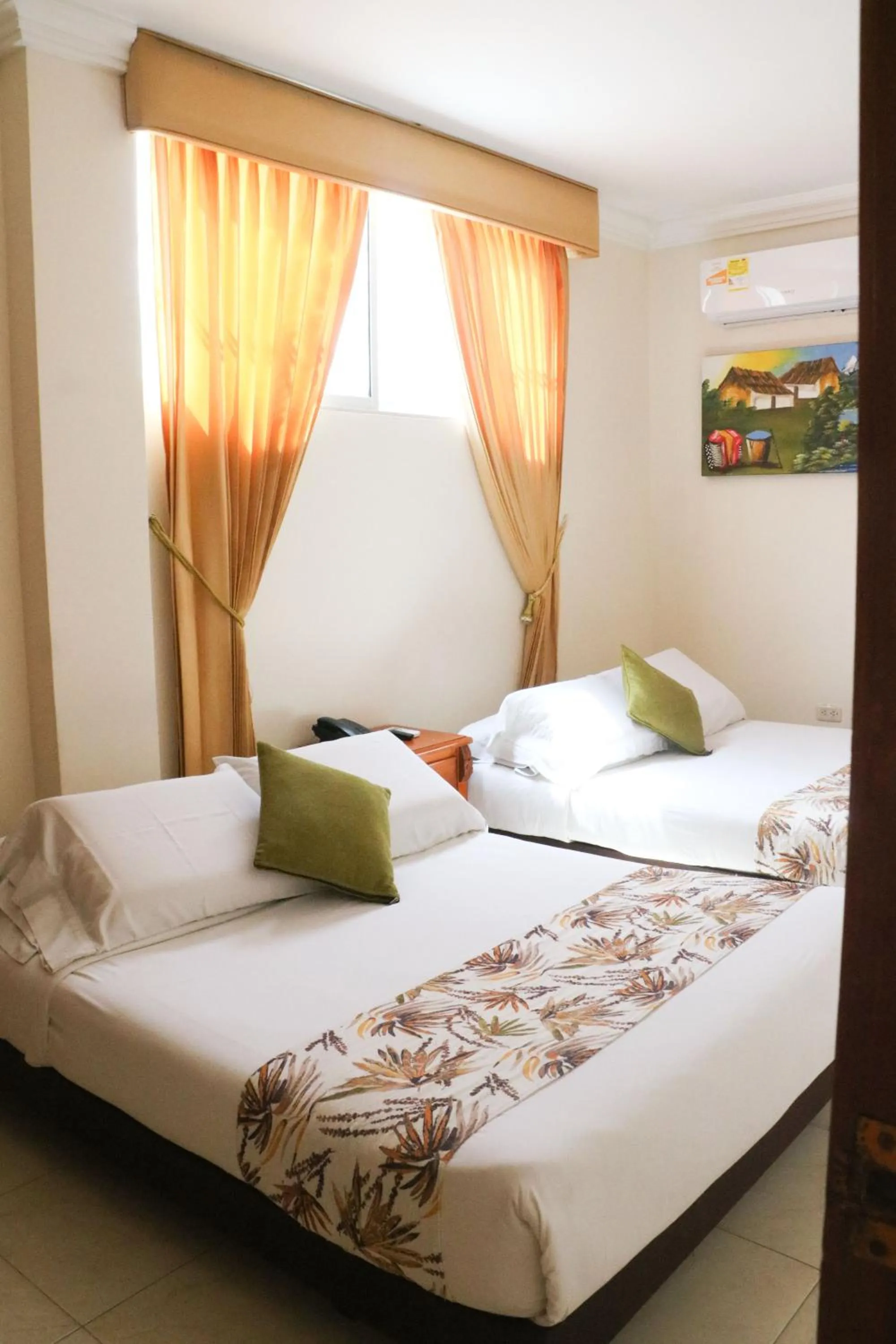 Bed in Hotel San Miguel Imperial