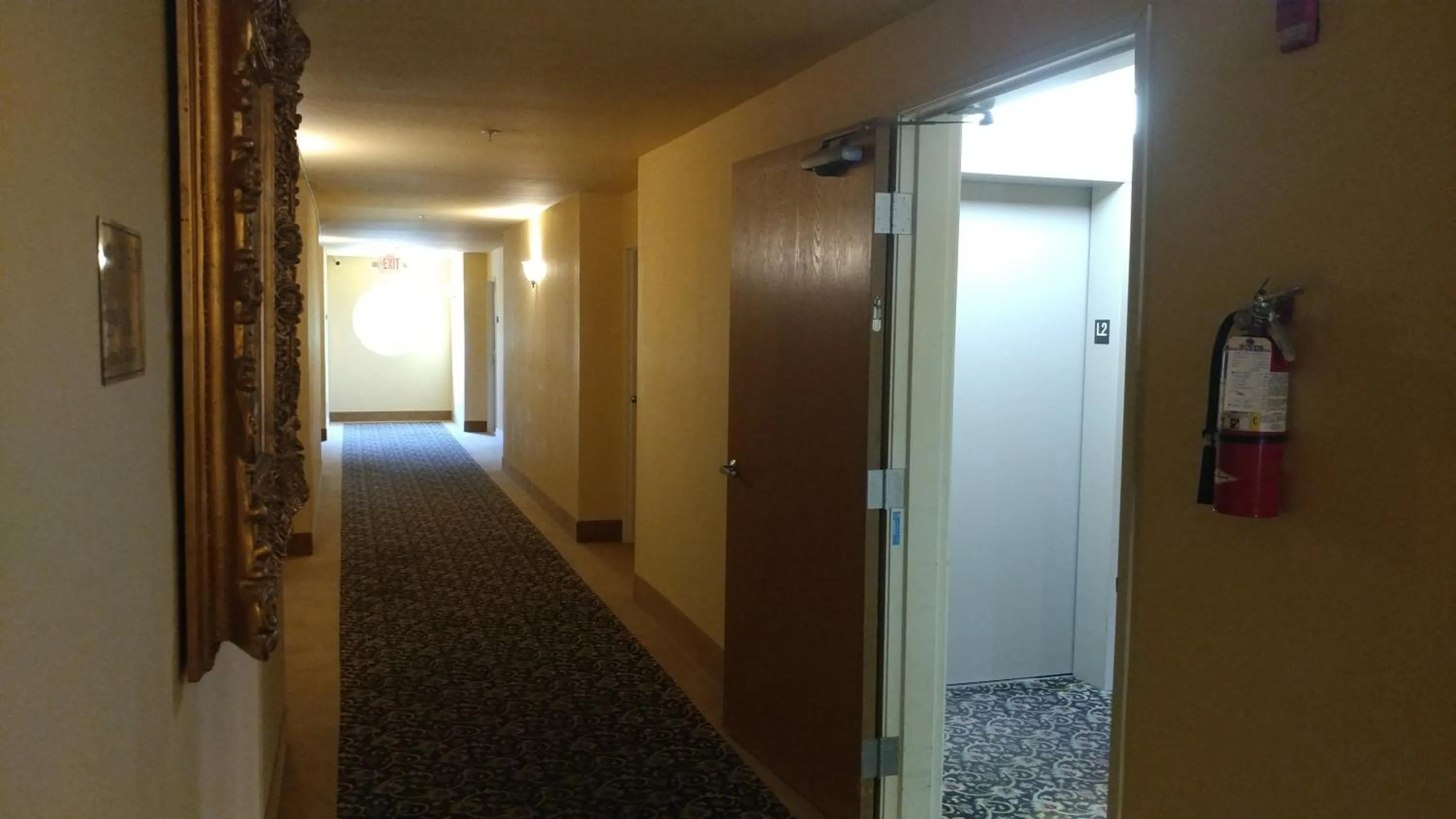 Palace Inn & Suites