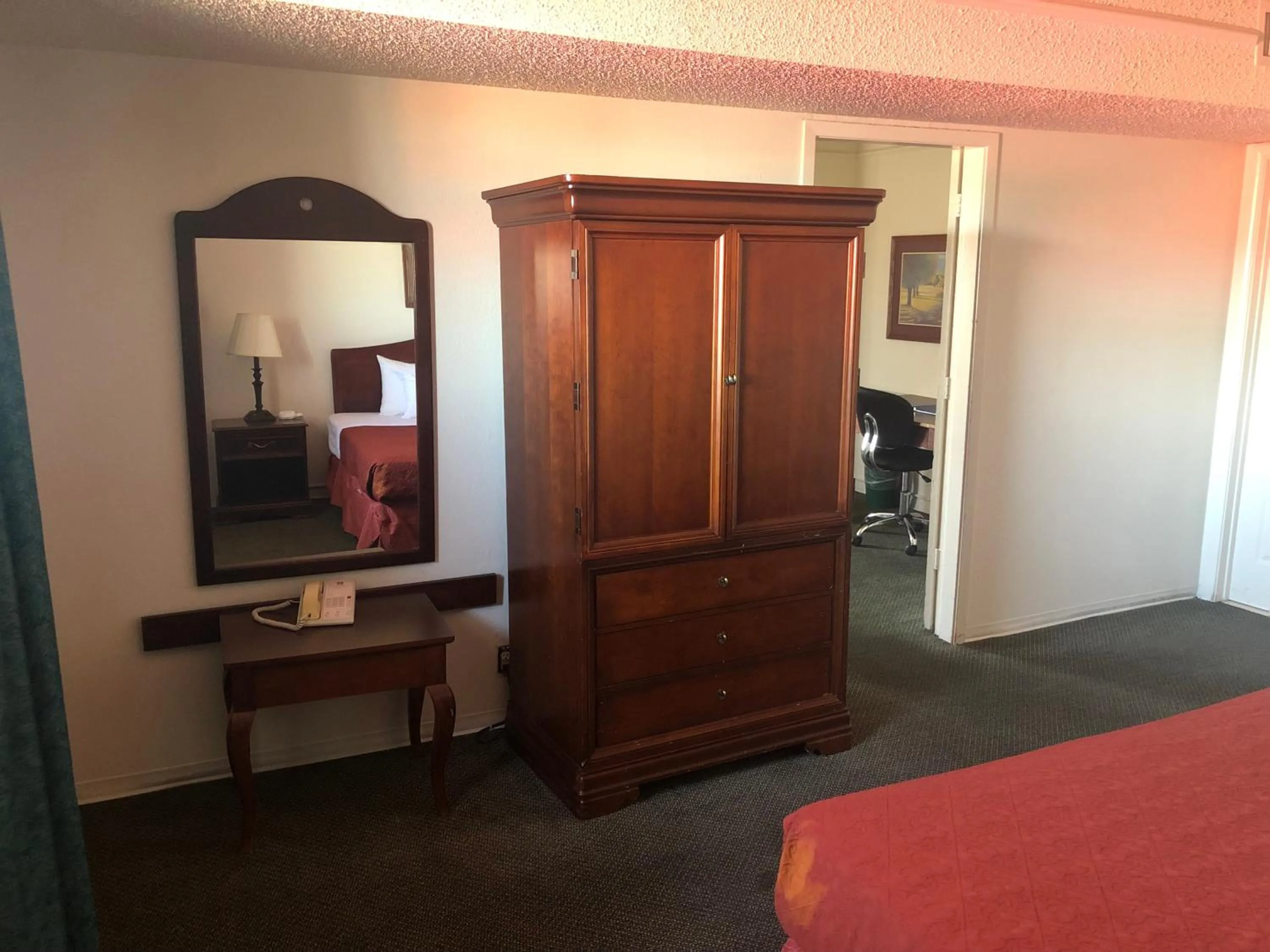 Area and facilities, Bed in Americas Best Value Inn Denver