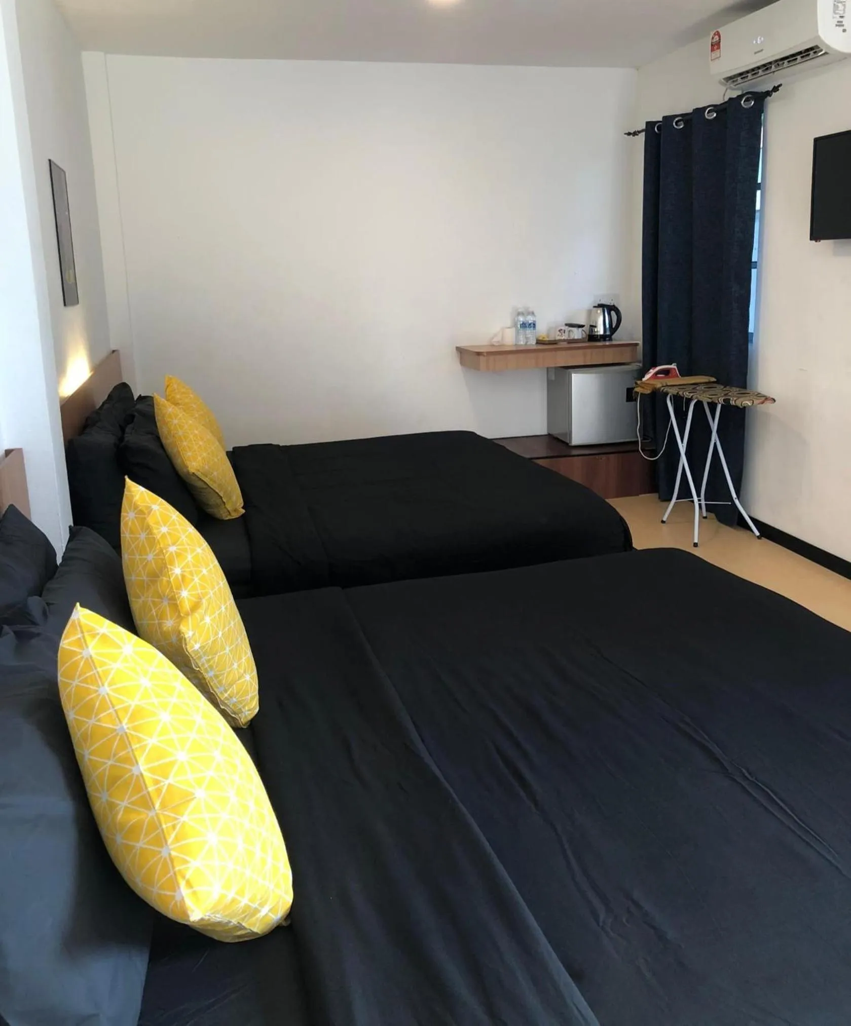 Bed in Nu Melati Hotel