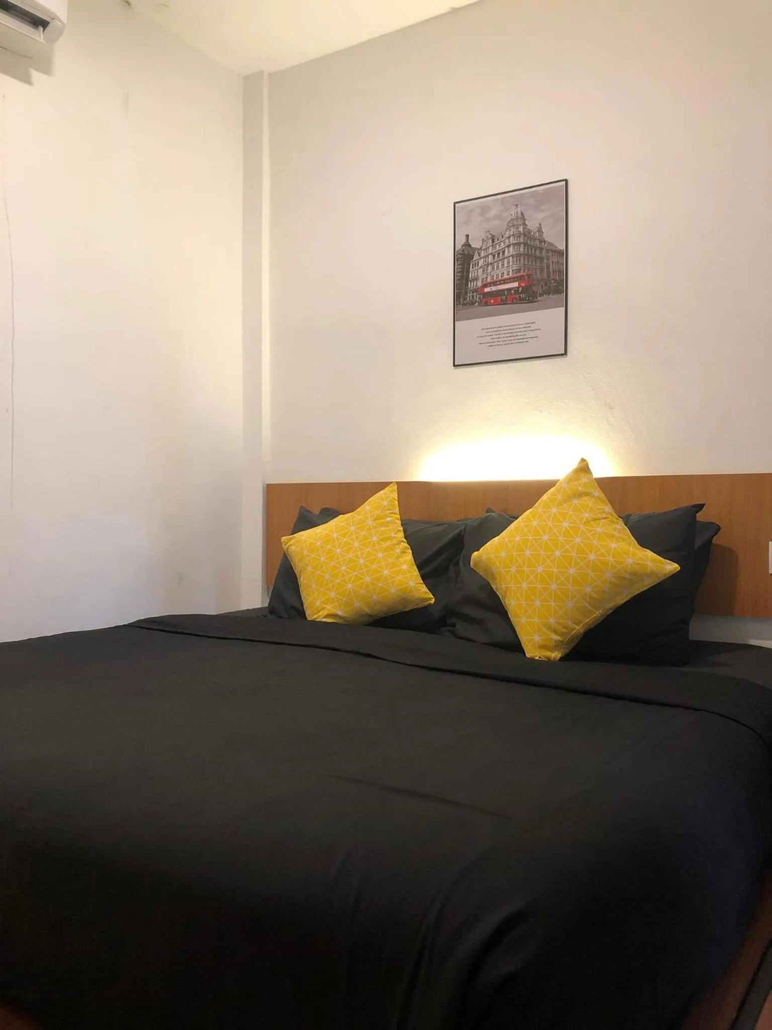 Bed in Nu Melati Hotel