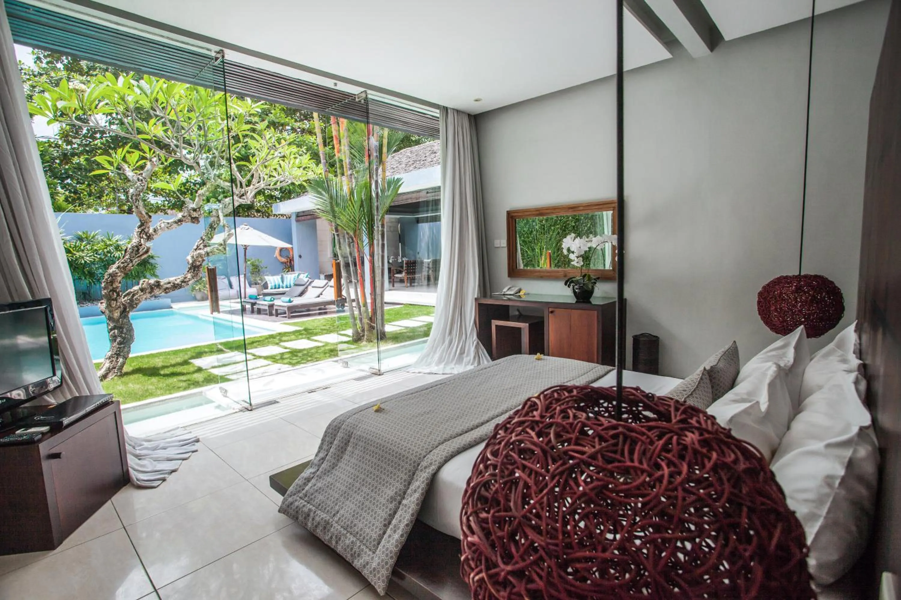 Bed in Kembali Villas