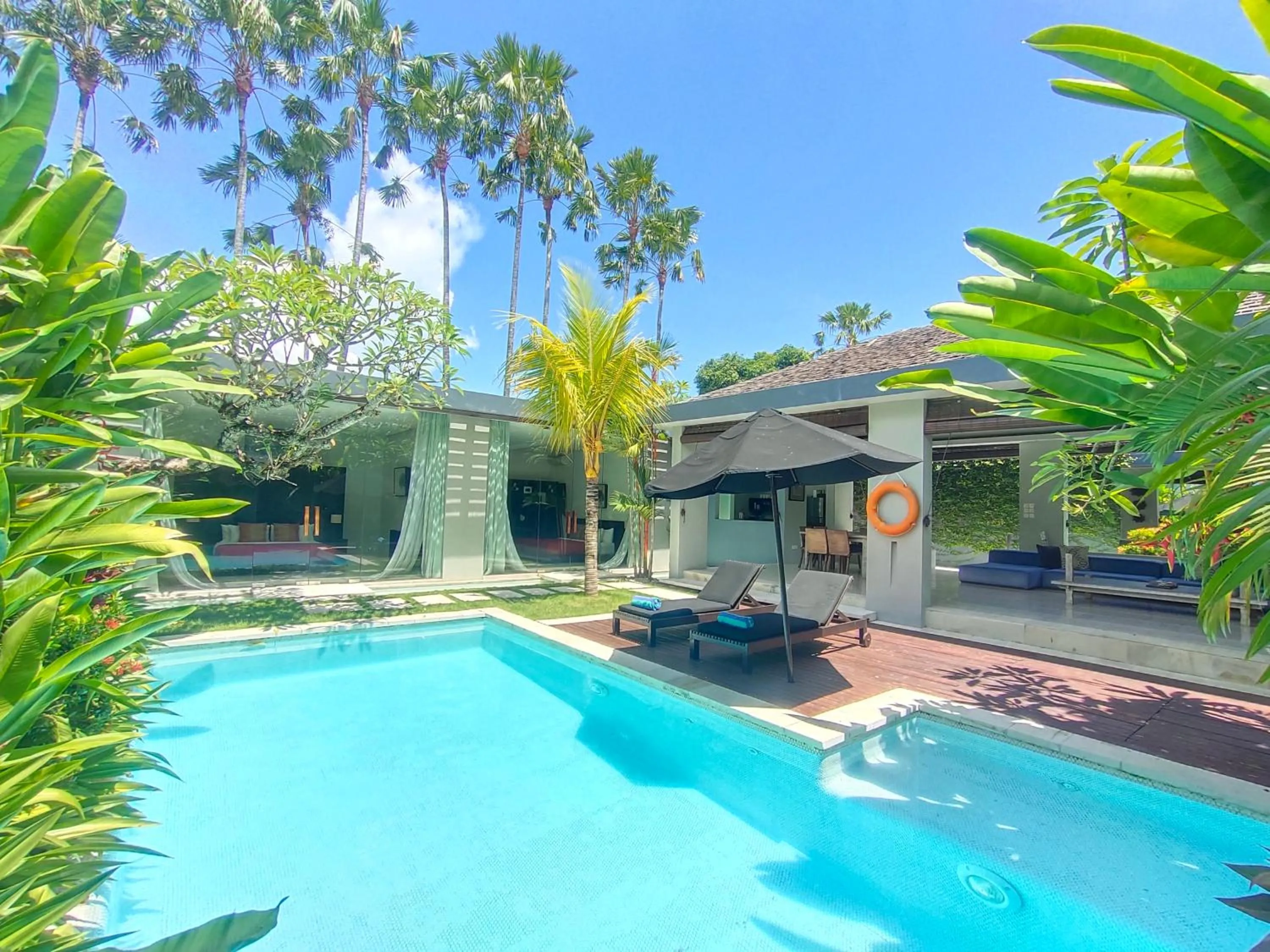 Swimming pool in Kembali Villas