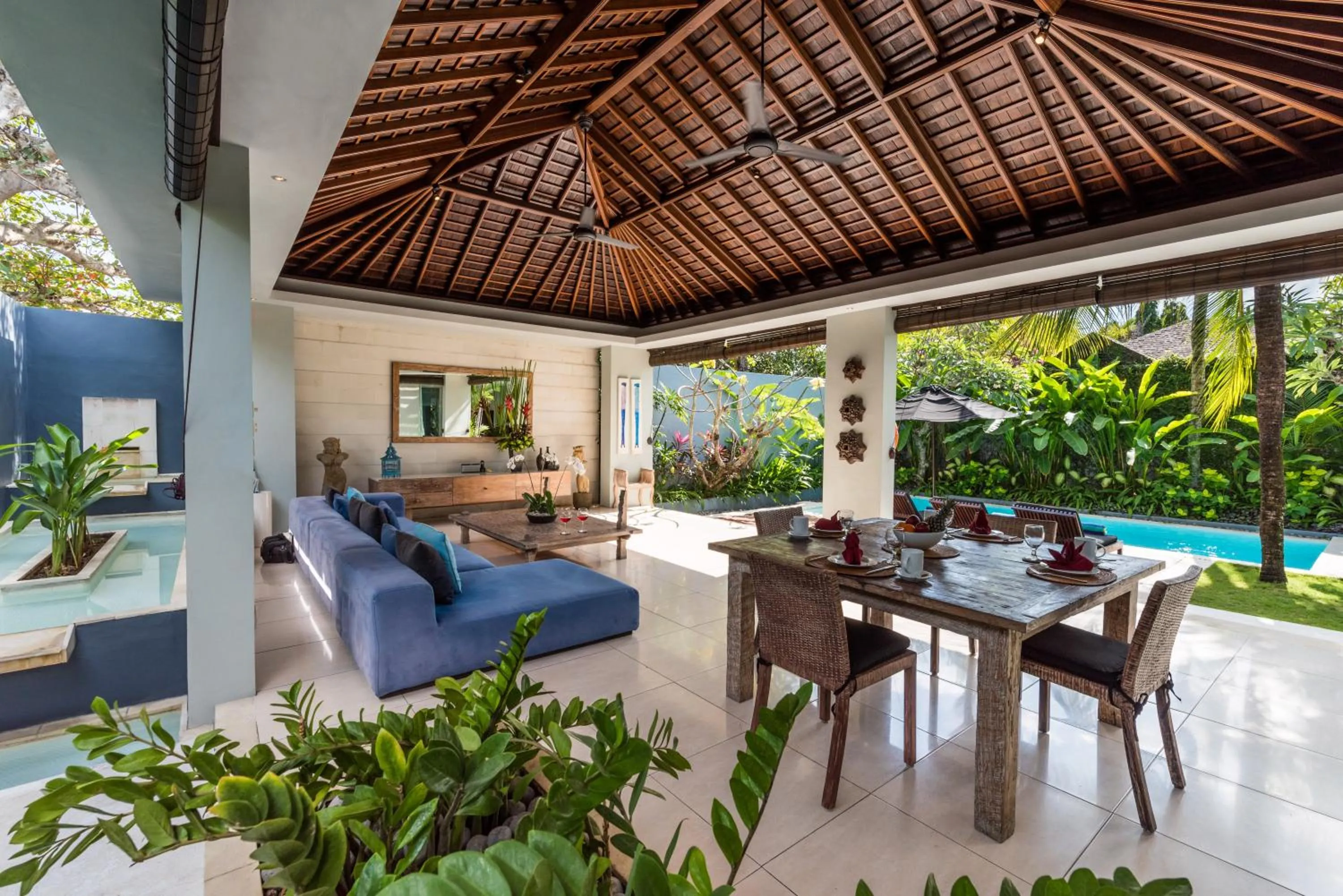 Day in Kembali Villas