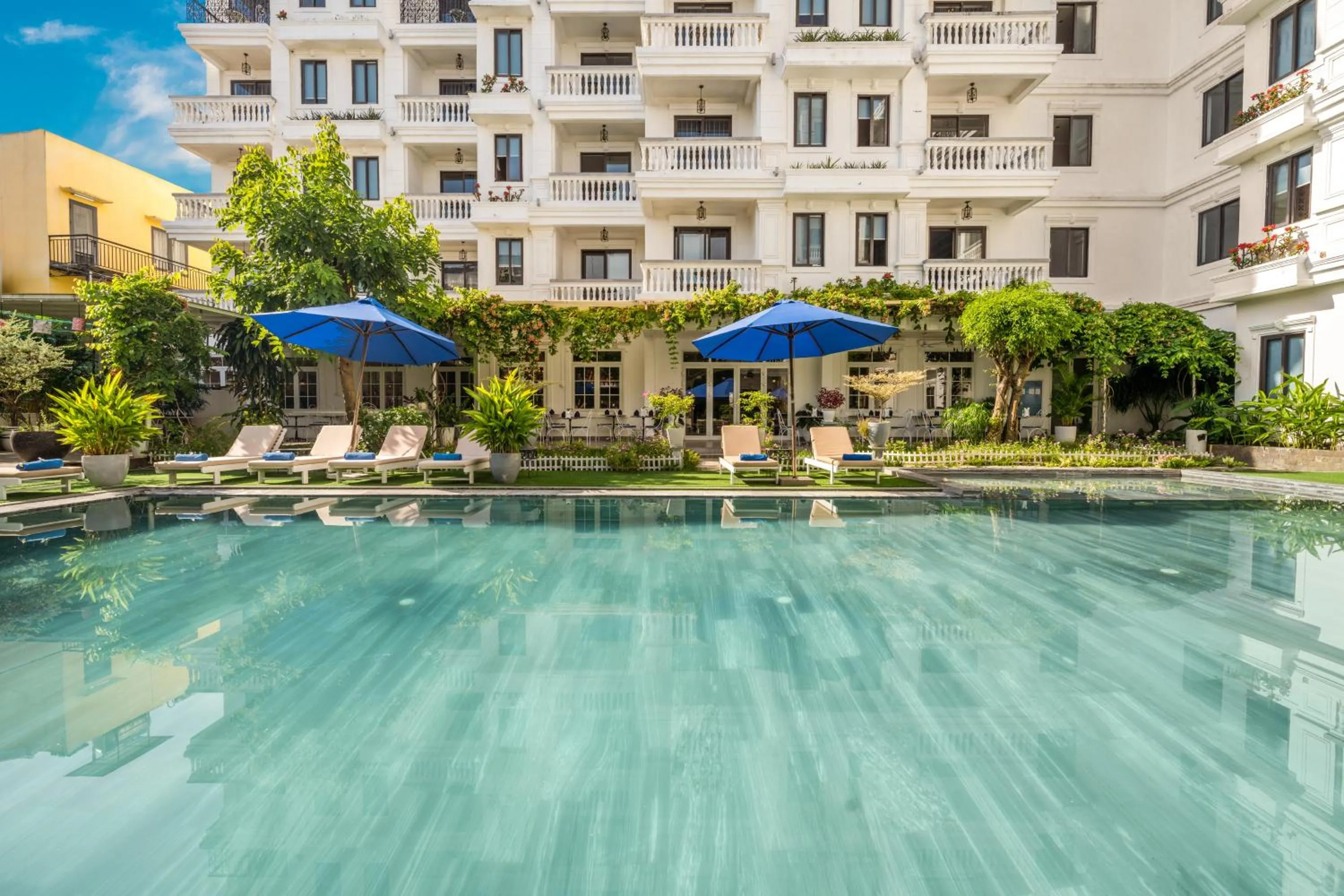 Property building in Hoi An Rosemary Boutique Hotel & Spa - A Peaceful Retreat