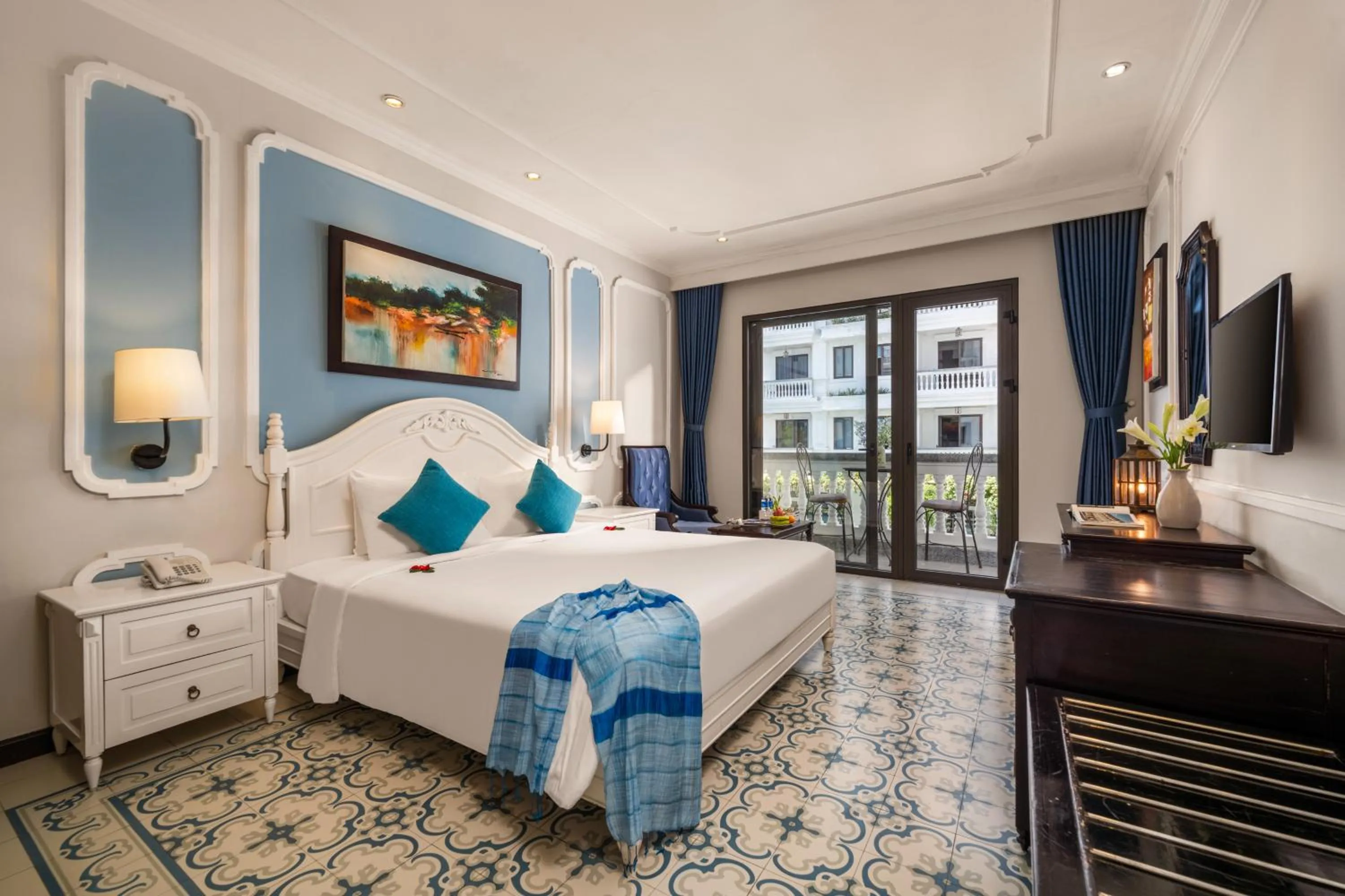 Communal lounge/ TV room, Bed in Hoi An Rosemary Boutique Hotel & Spa - A Peaceful Retreat