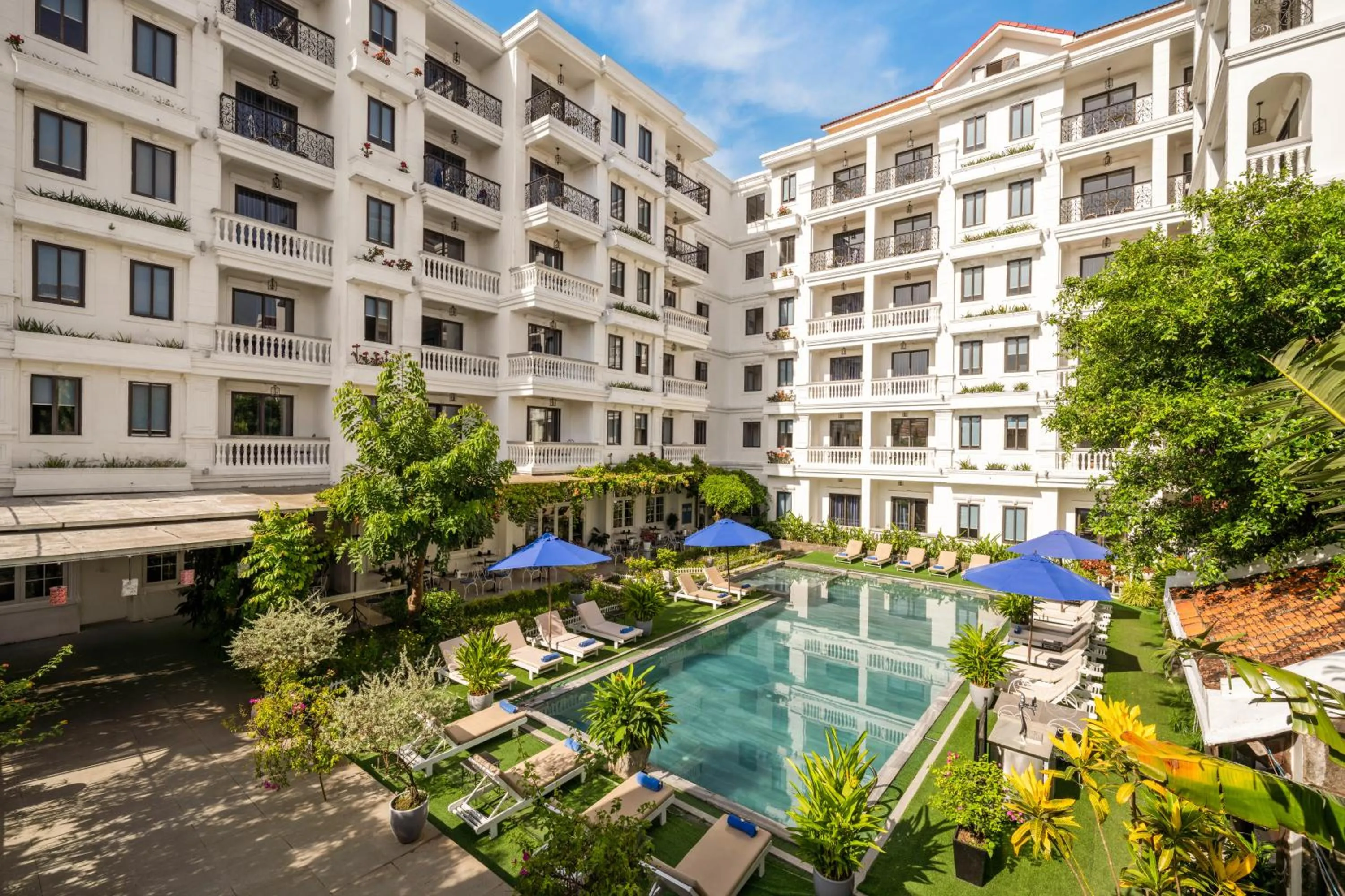 Property building in Hoi An Rosemary Boutique Hotel & Spa - A Peaceful Retreat