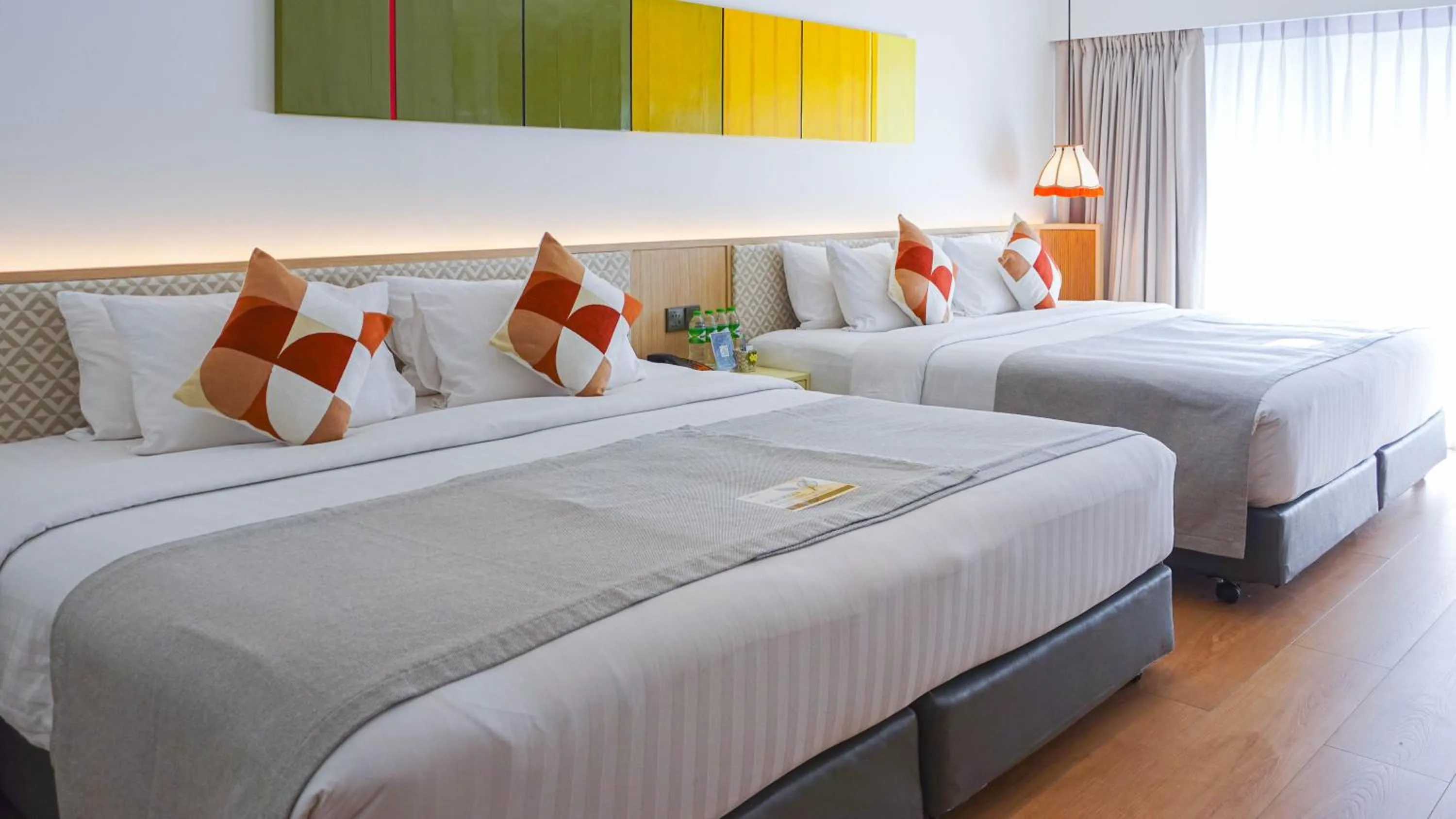 Bed in The Lantern Resorts Patong