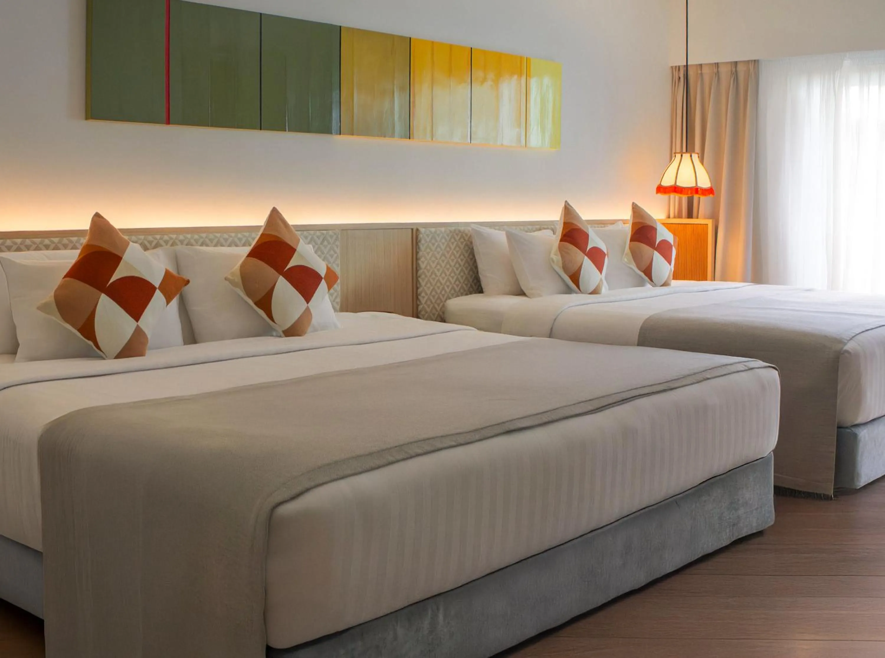 Bed in The Lantern Resorts Patong