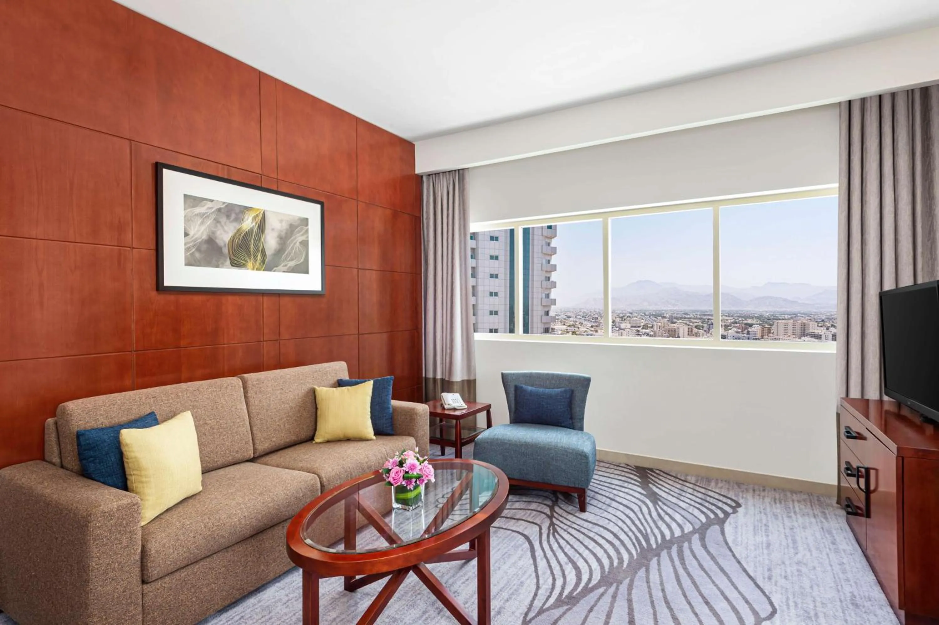 Living room, Seating Area in DoubleTree By Hilton Ras Al Khaimah