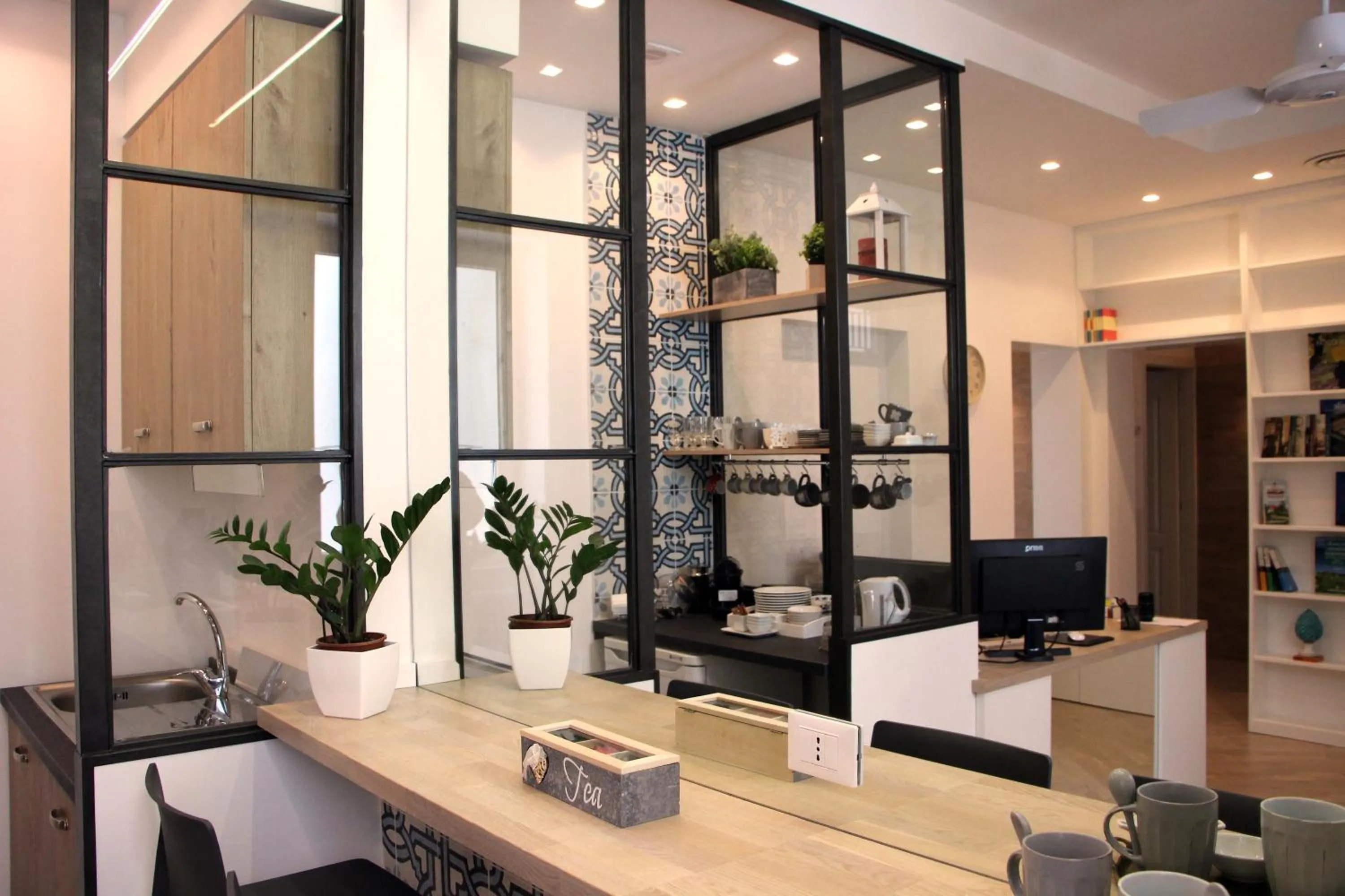 Kitchen or kitchenette in B&B Vivere Palermo