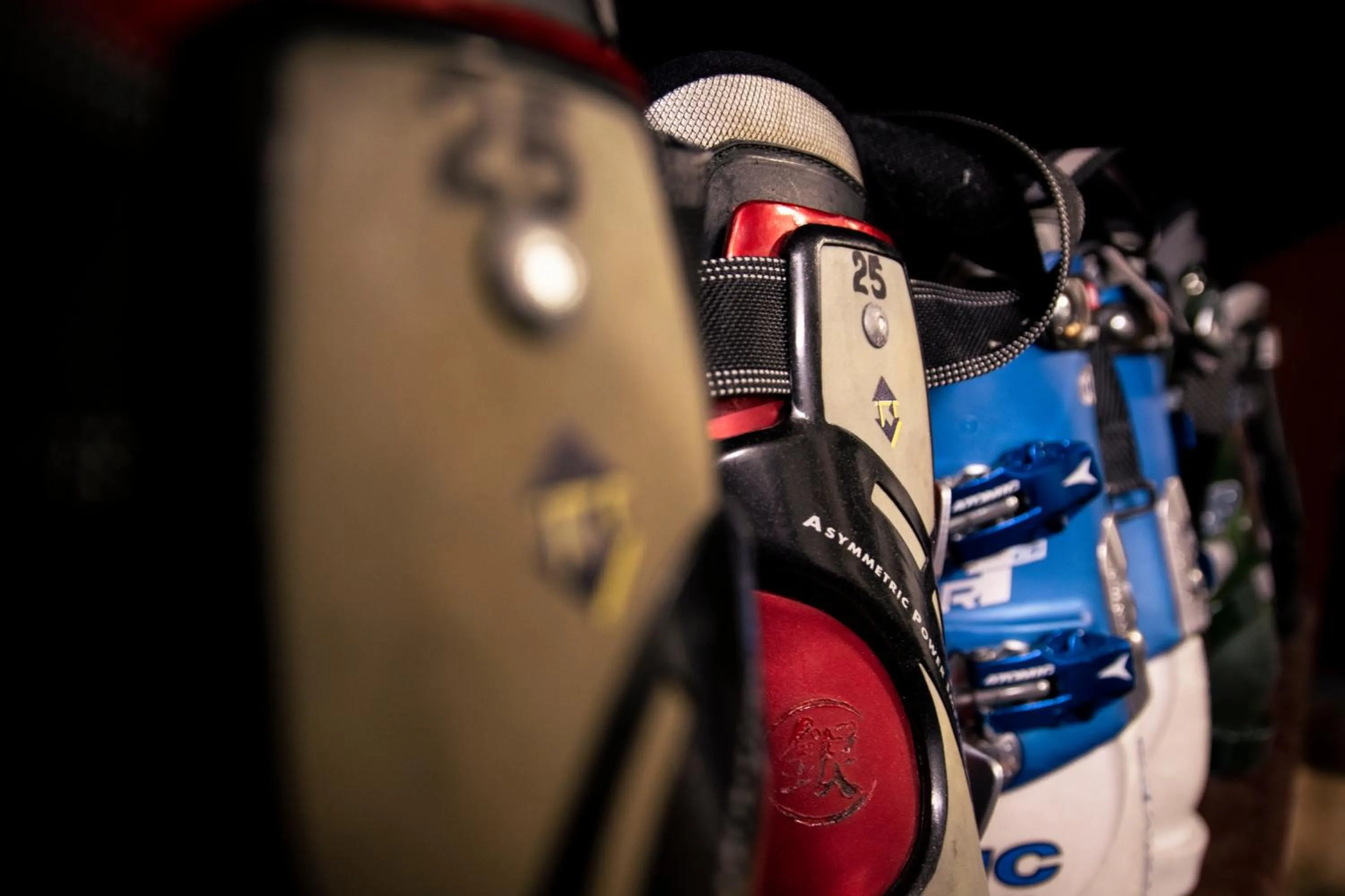 Ski School in La Vista Hotel Tsugaike - Stay on the Slopes