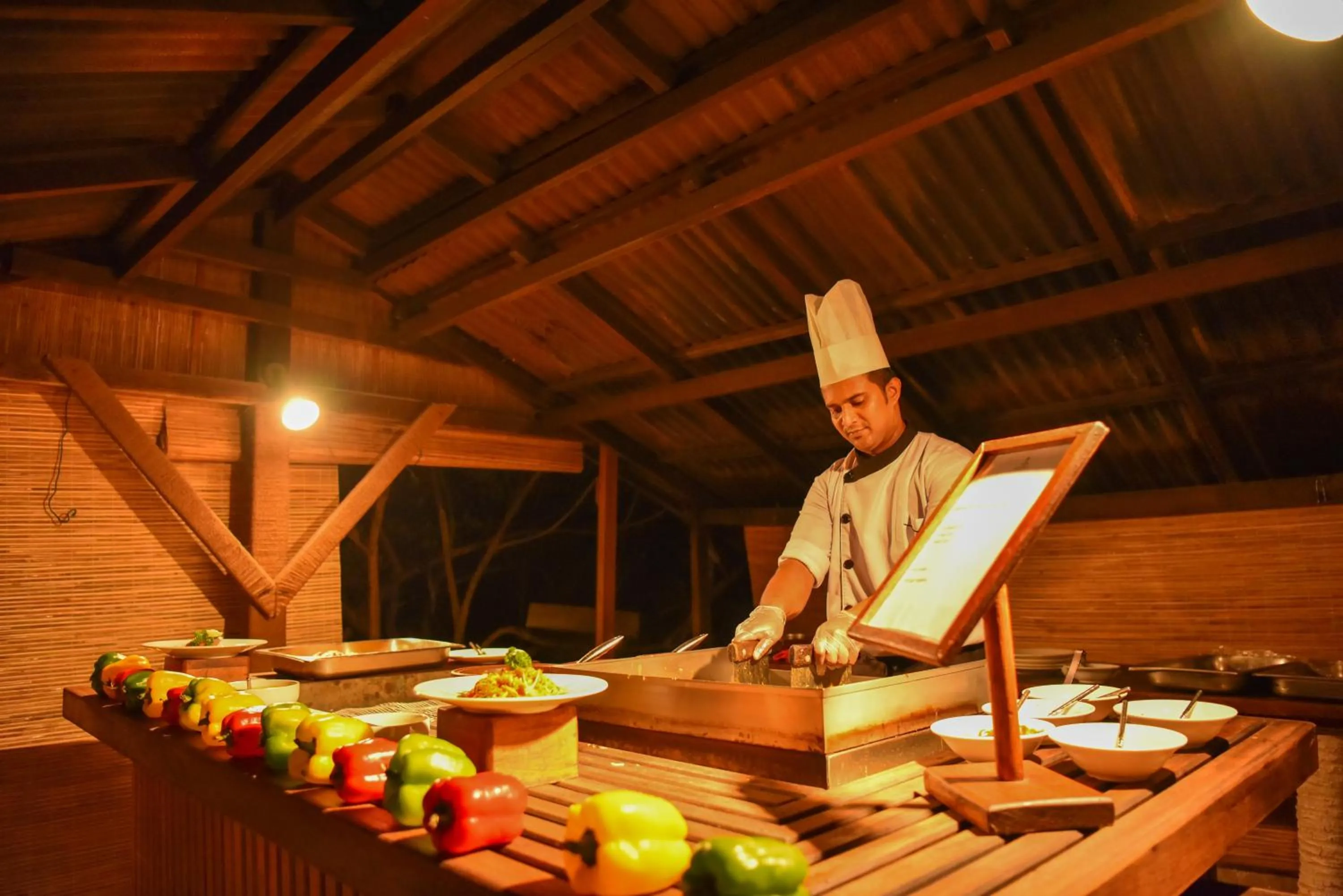 Food in Makunudu Island- An Intimate Hideaway