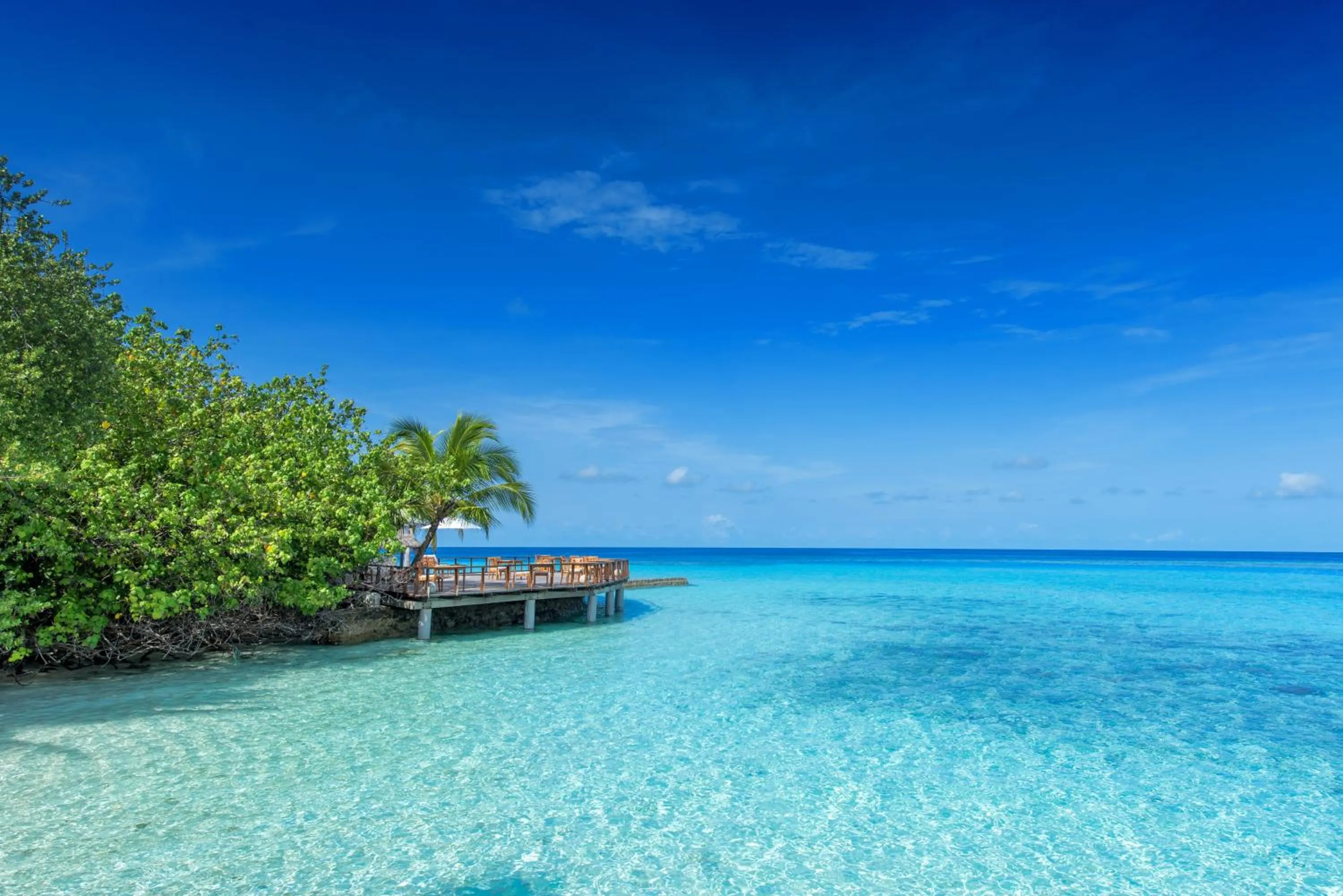 Swimming pool in Makunudu Island- An Intimate Hideaway