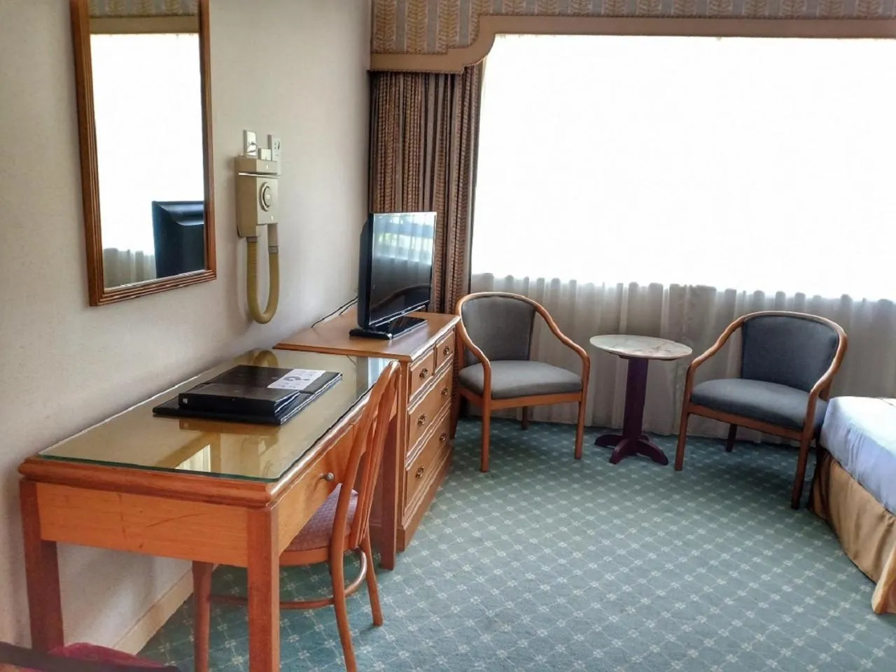 hair dresser in Terrace Hotel