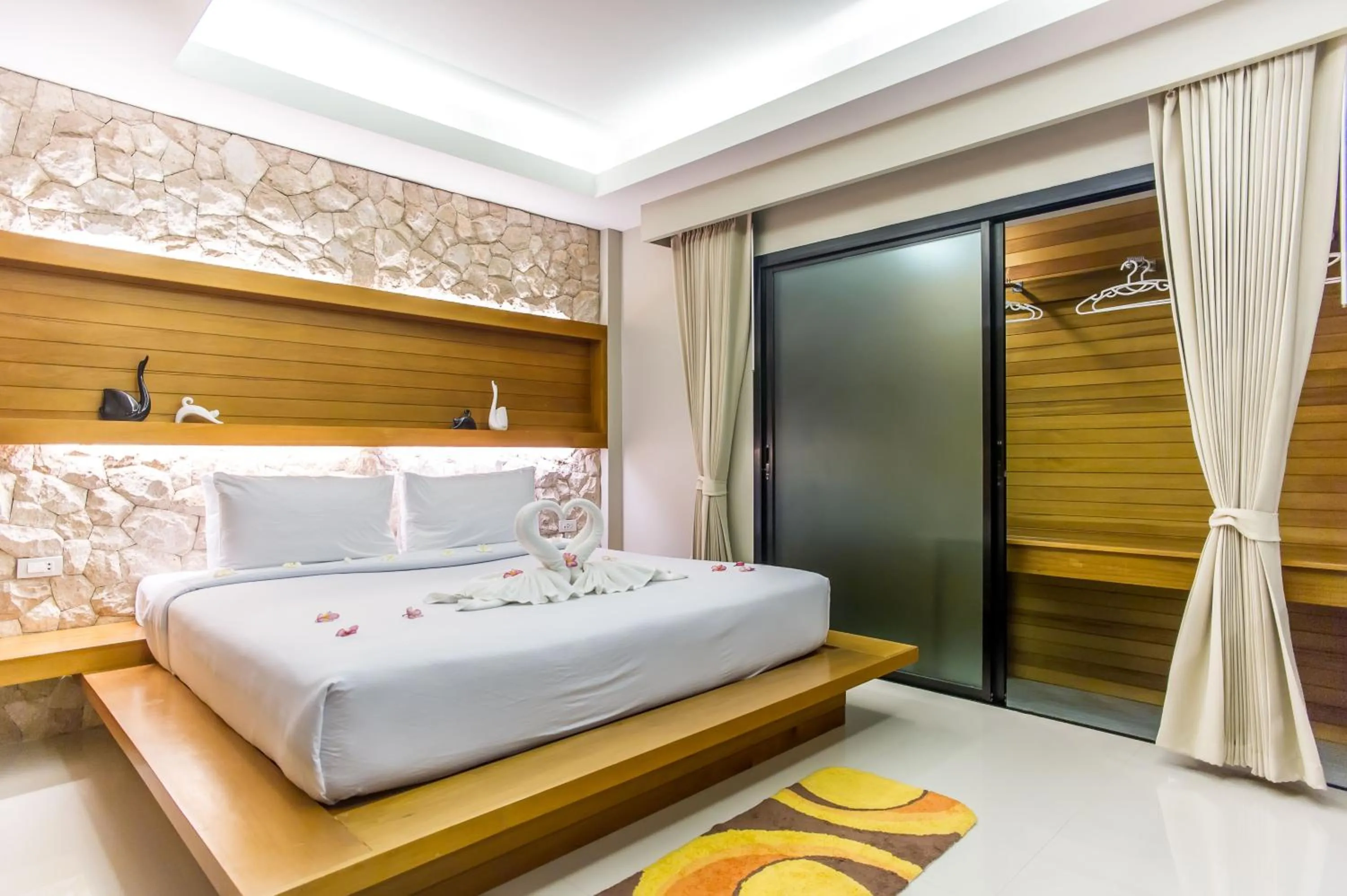 Bed in Neptune's Villa