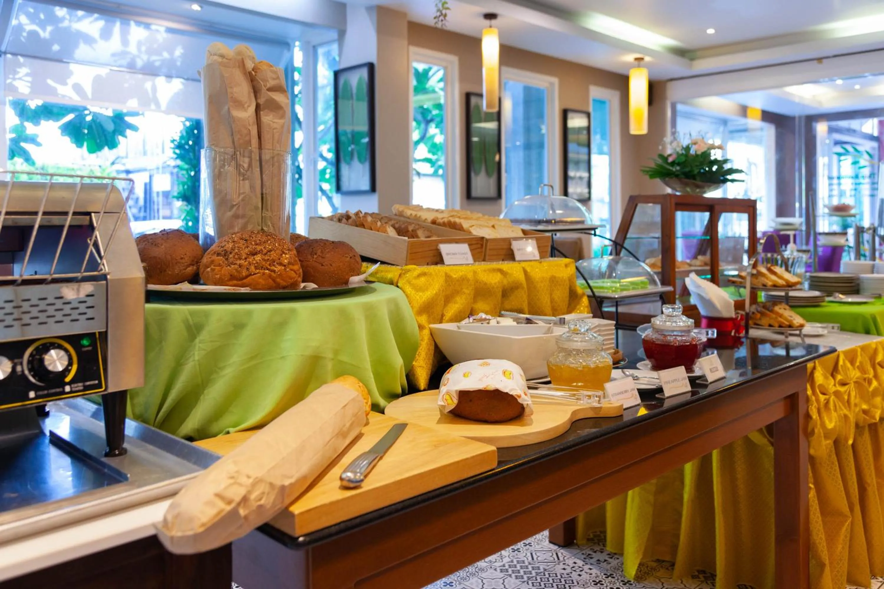 Buffet breakfast in Thanthip Beach Resort Patong