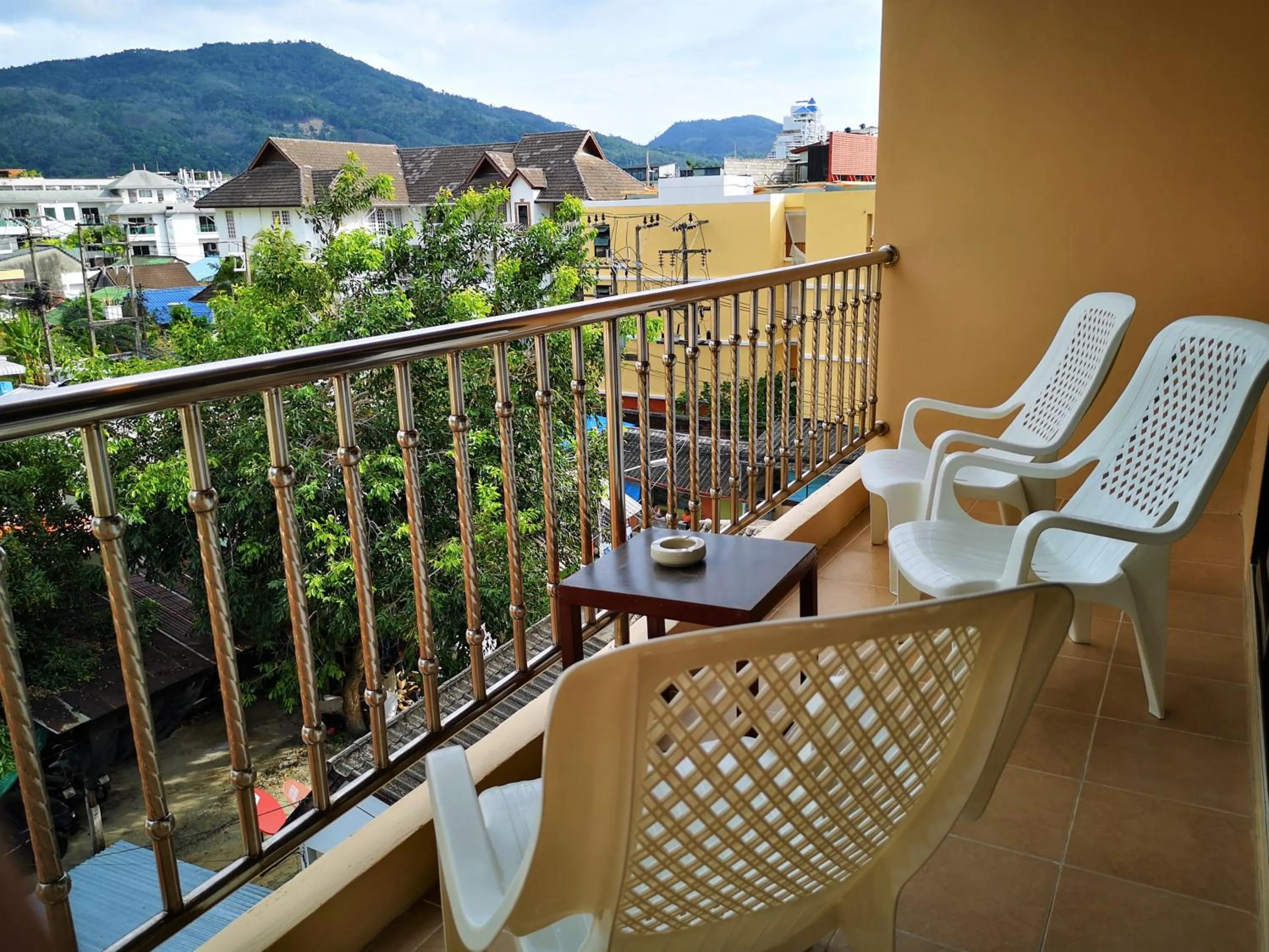 Balcony/Terrace in Seven Seas Hotel Patong Beach
