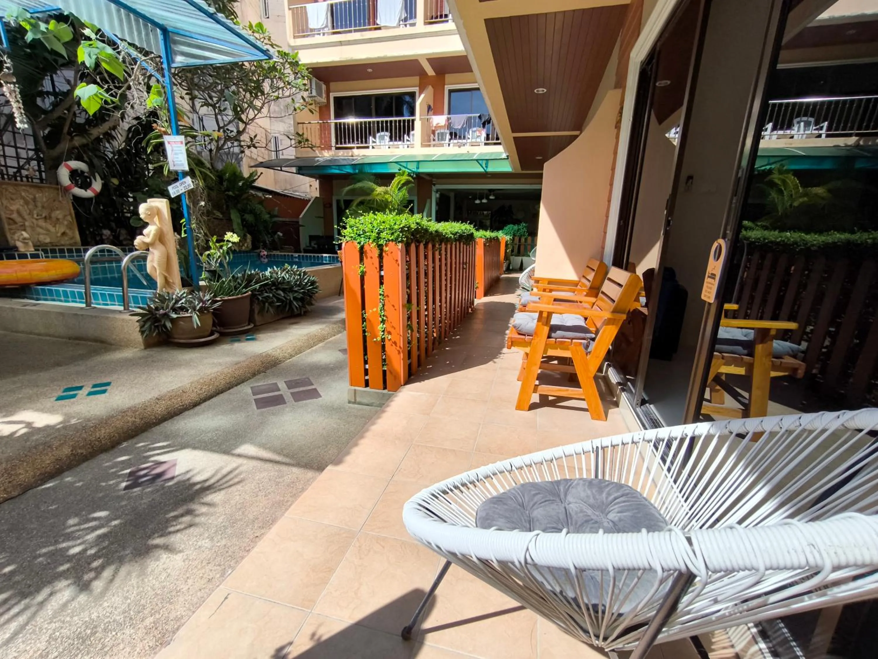 Balcony/Terrace in Seven Seas Hotel Patong Beach