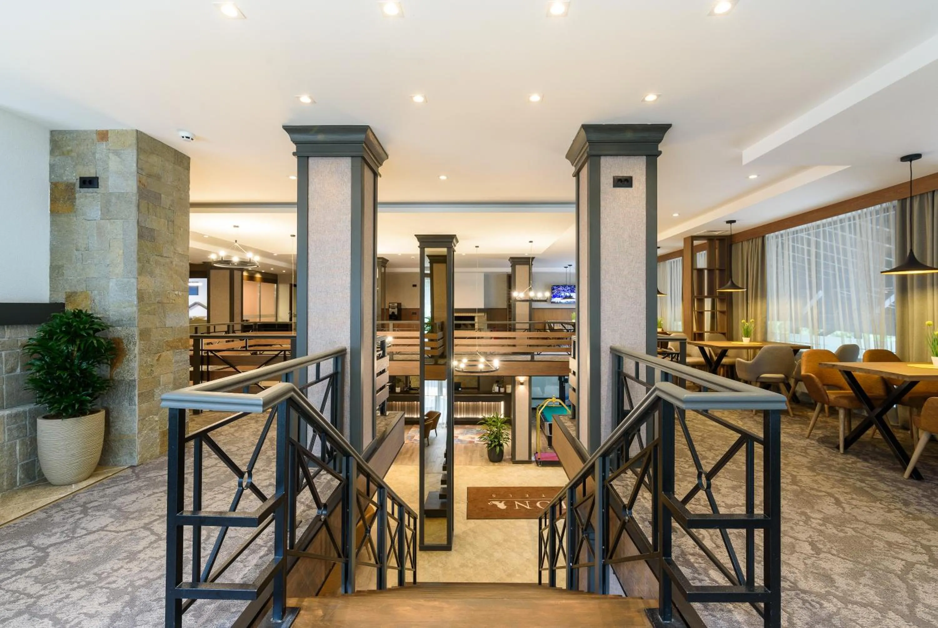 Lobby or reception in Lion Hotel Borovets