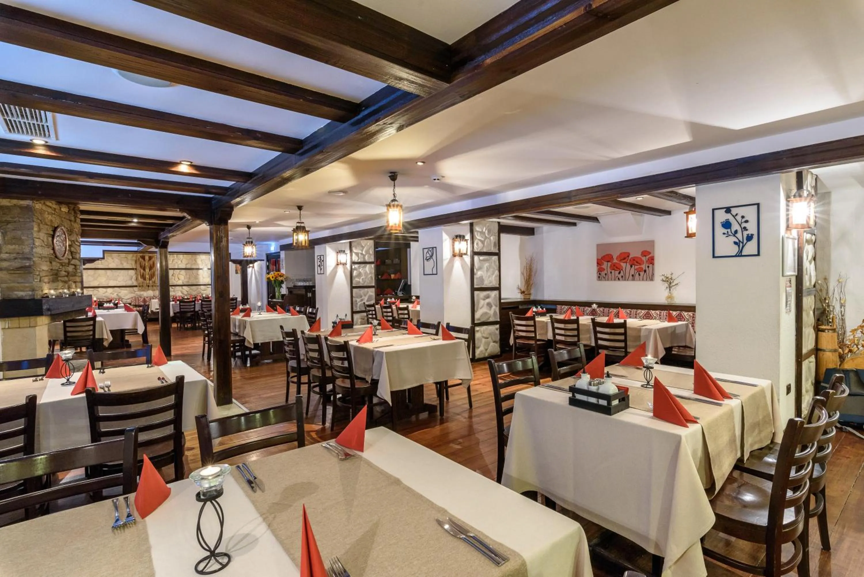 Restaurant/places to eat in Lion Hotel Borovets